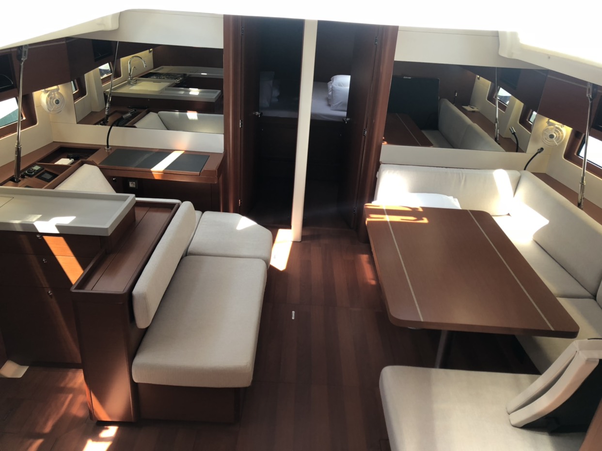Oceanis 51.1 — photo 7