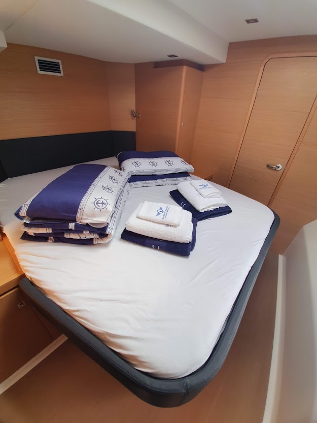 Dufour Catamaran 48 5c+5h — photo 6