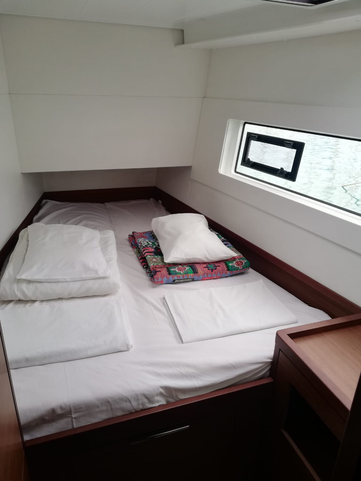 Lagoon 40 — photo 22