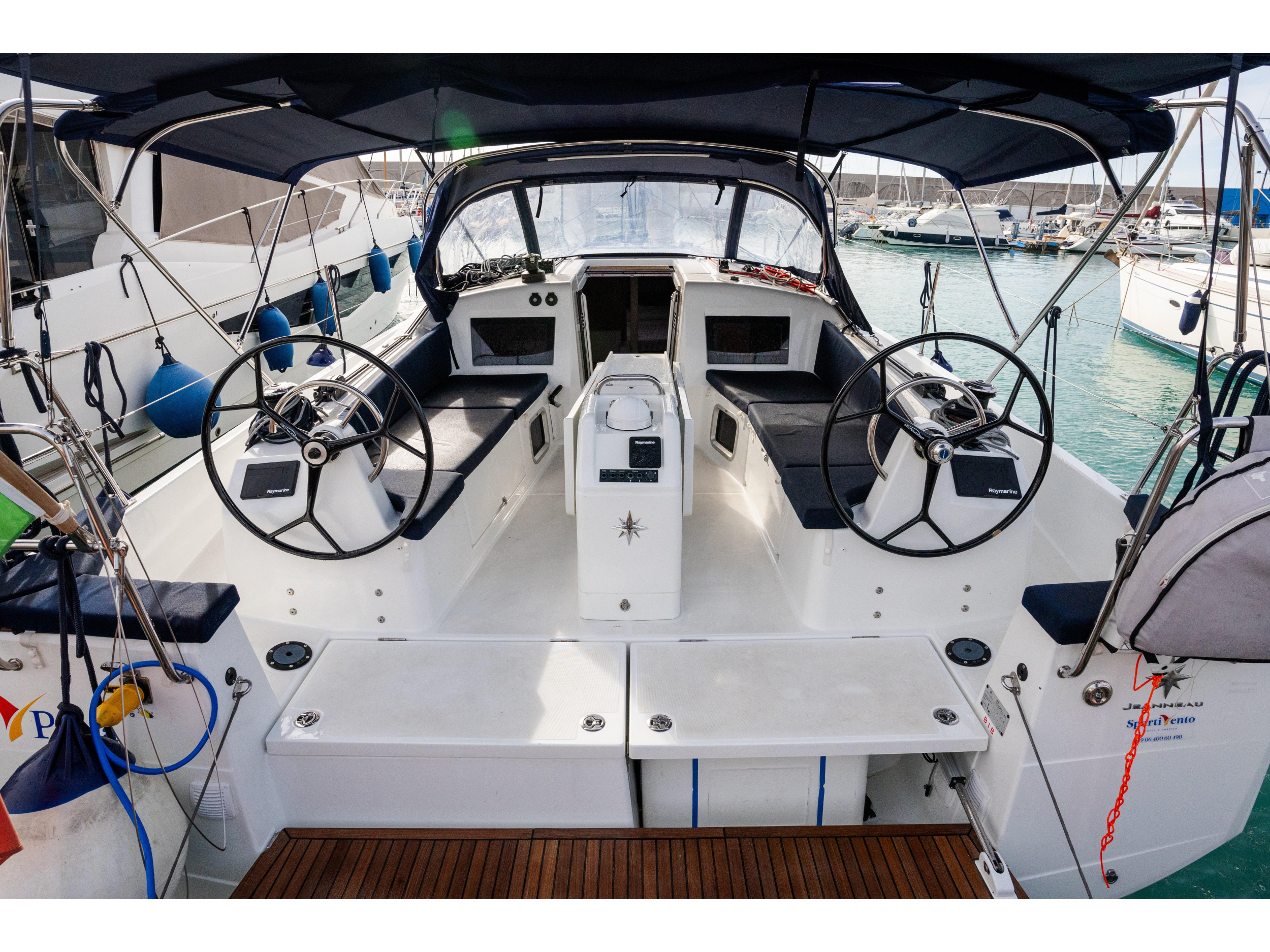 Sun Odyssey 410 — photo 1