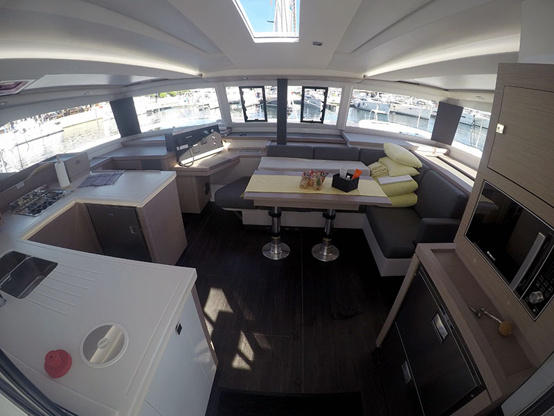Fountaine Pajot Astréa 42 — photo 31
