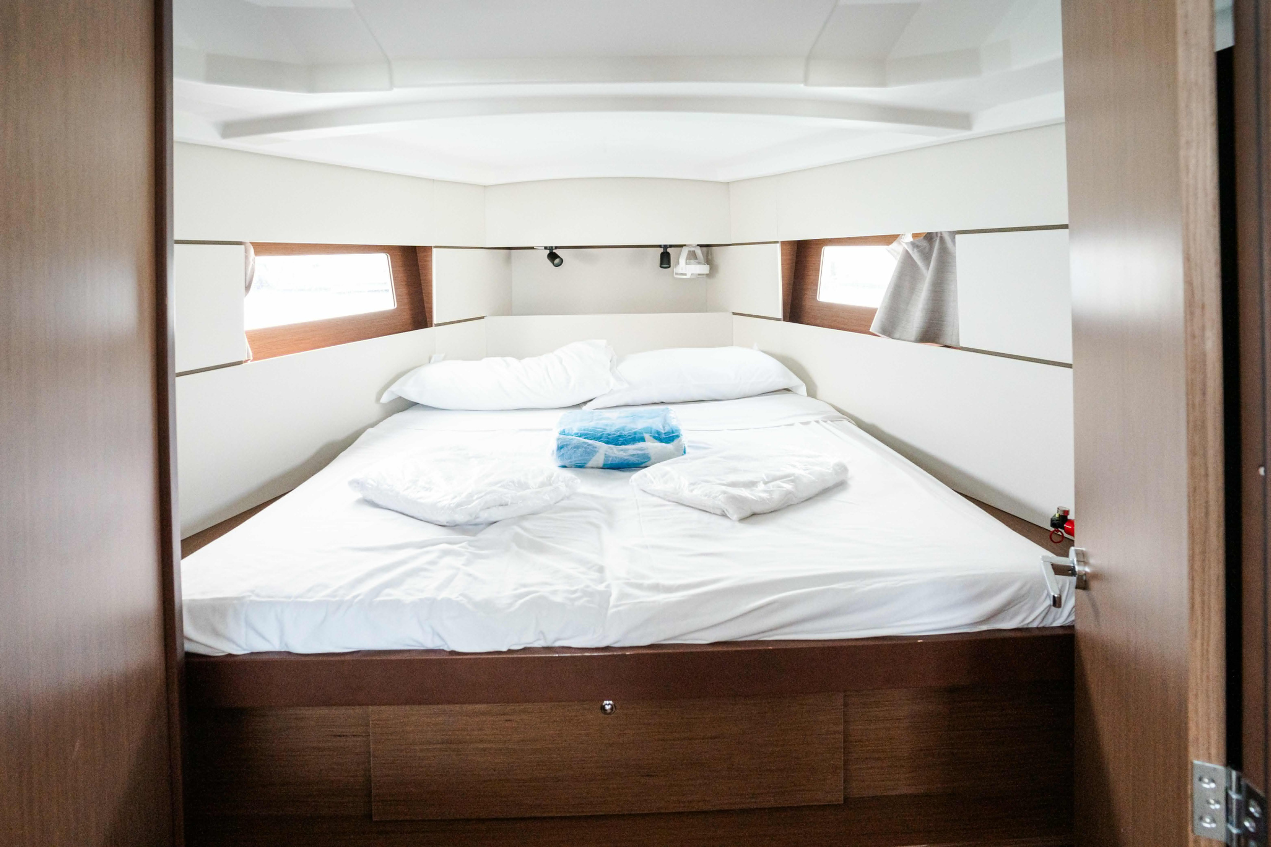 Oceanis 38.1 — photo 8