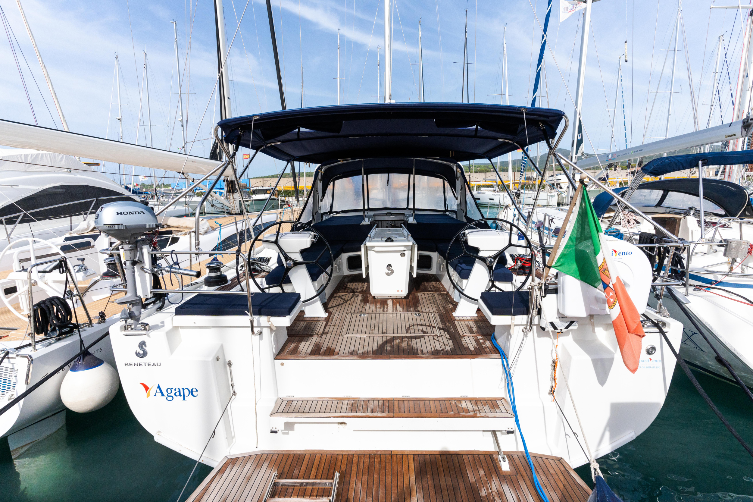 Oceanis 51.1 — photo 2