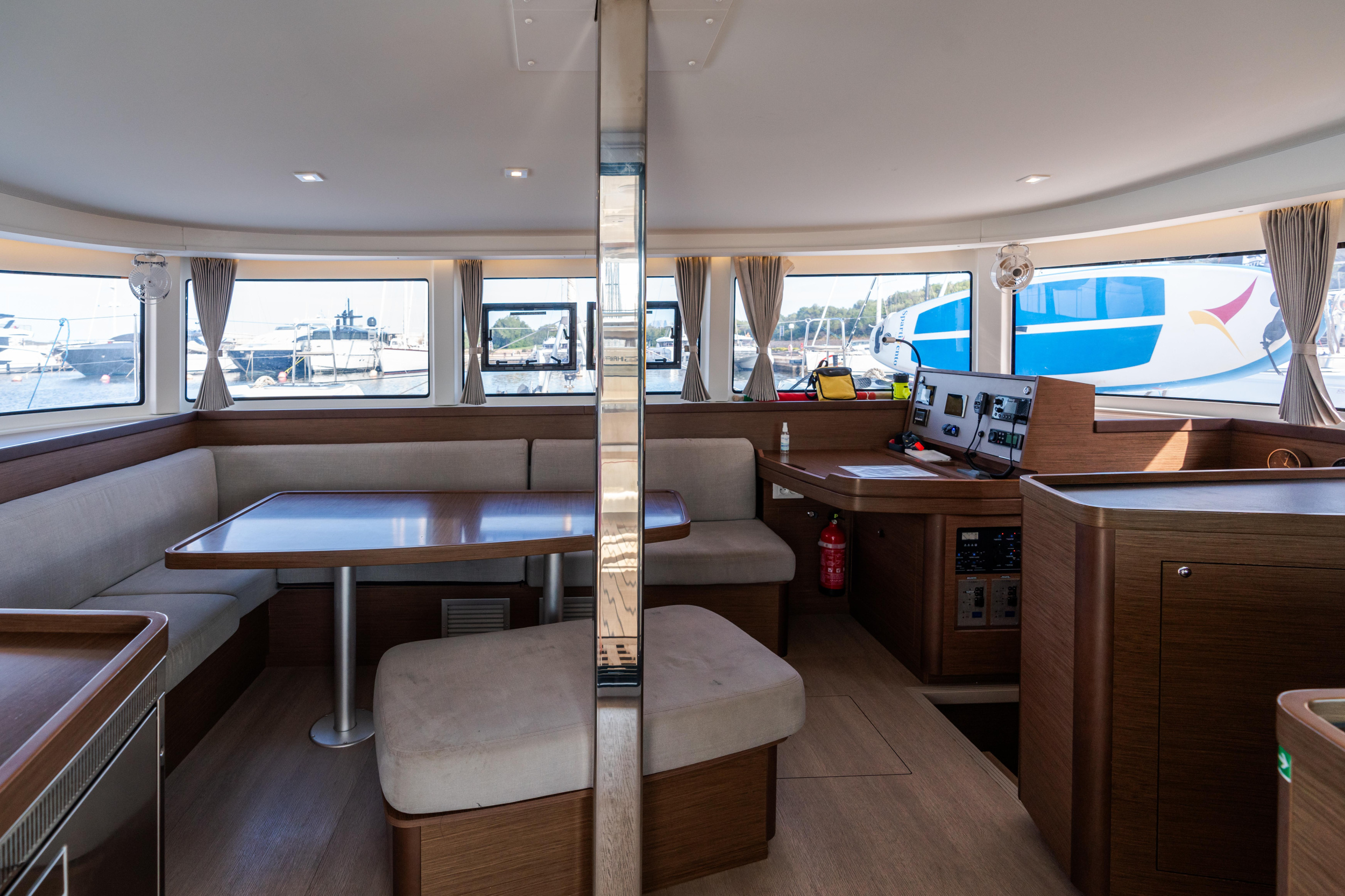 Lagoon 42 — photo 20