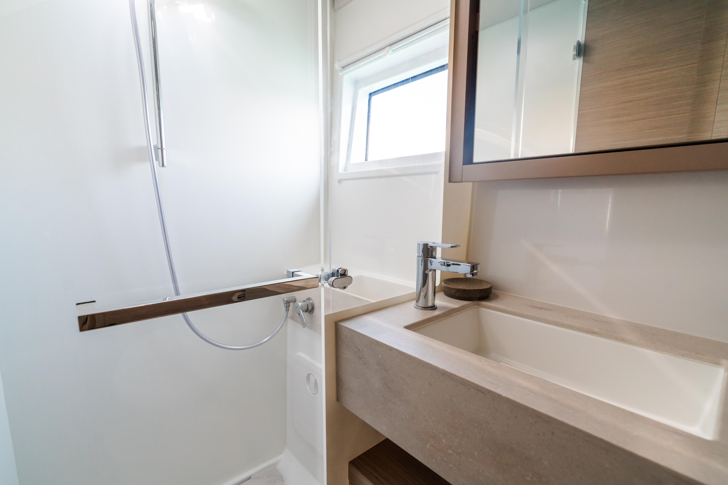 Lagoon 46 — photo 15