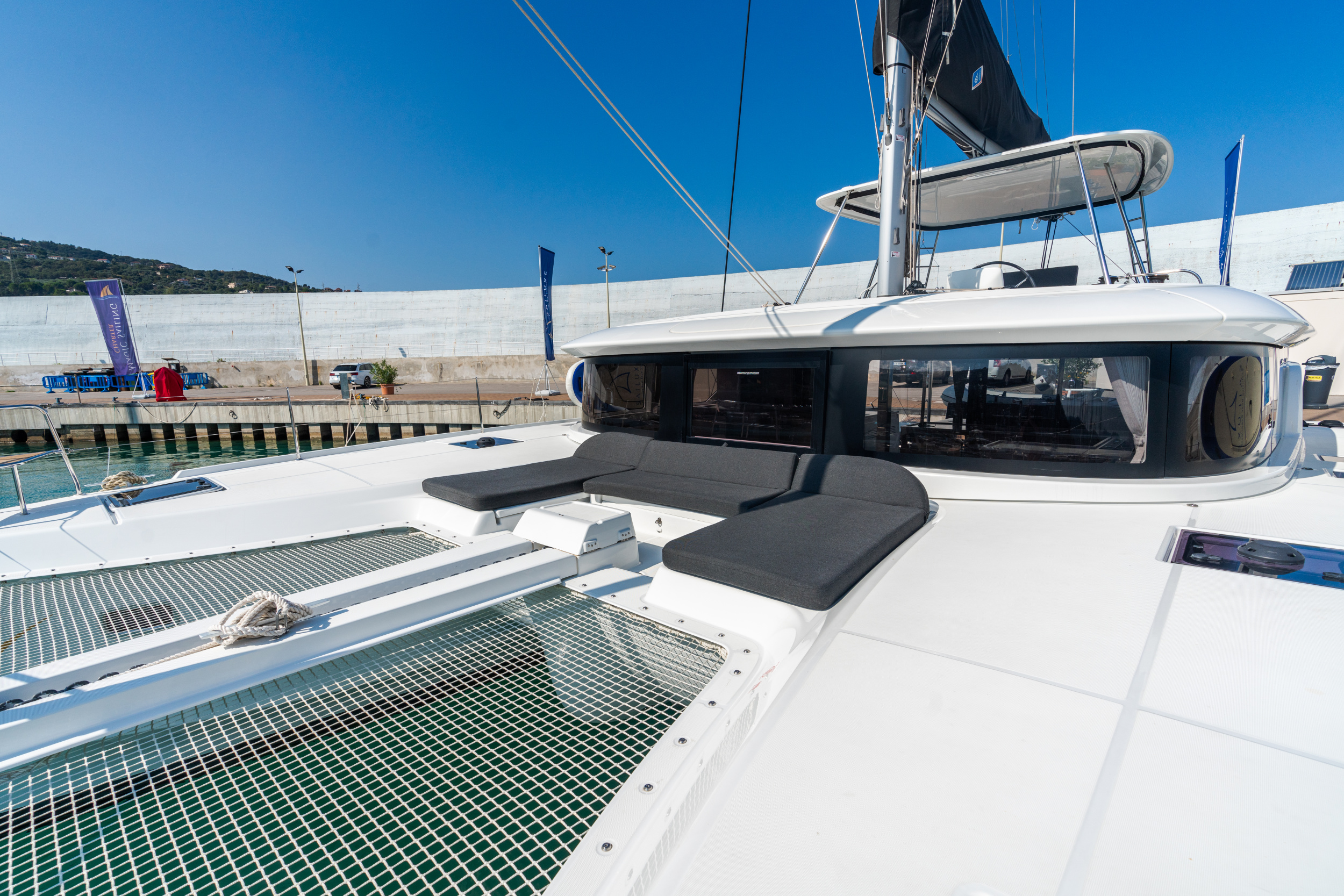 Lagoon 46 — photo 30