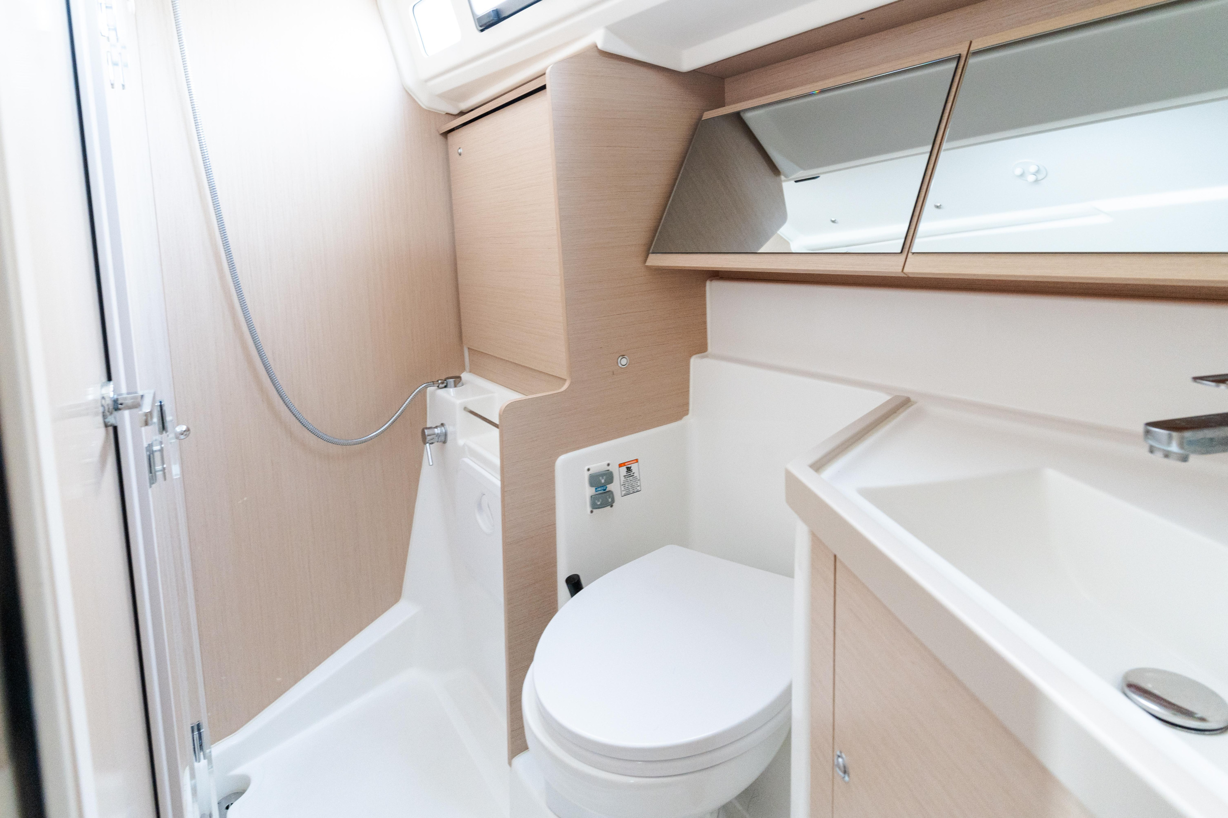 Oceanis 40.1 — photo 7