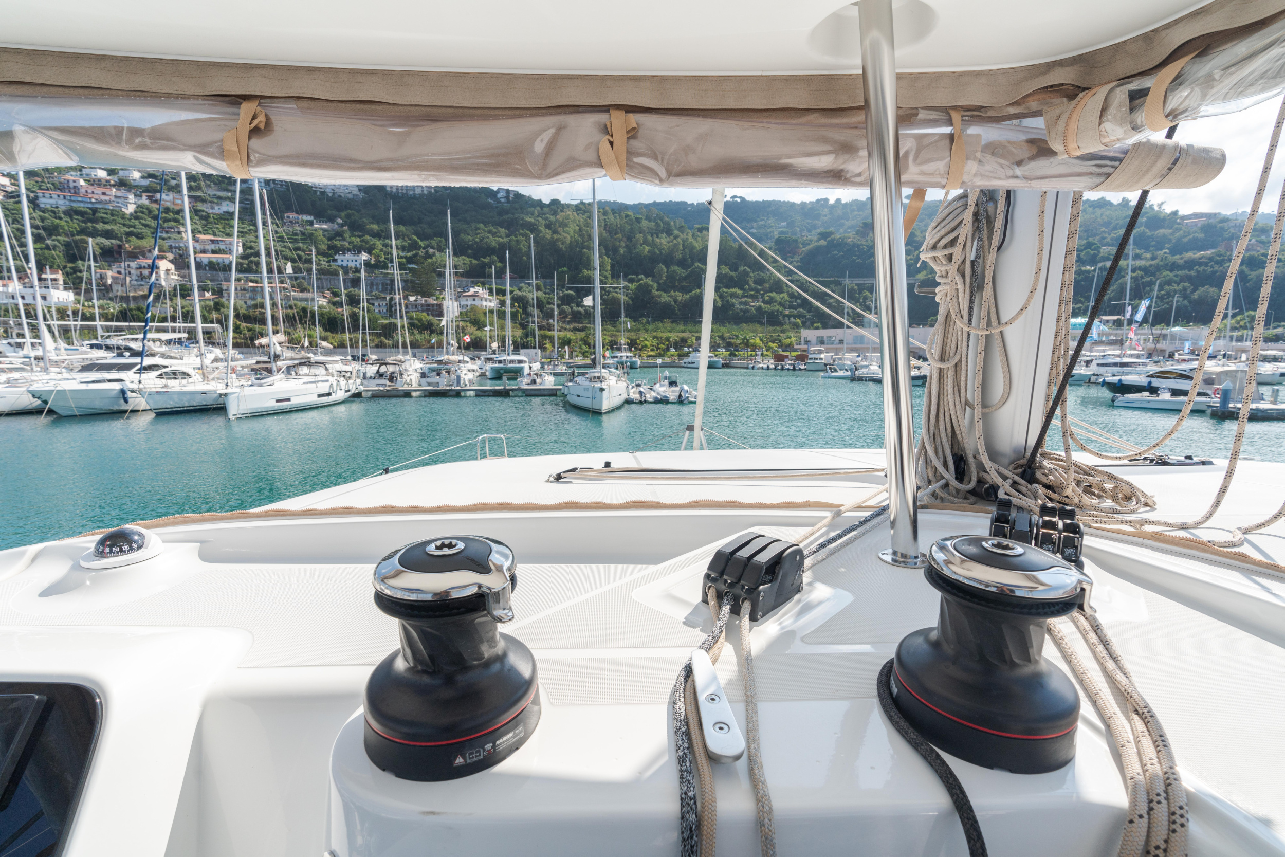 Lagoon 42 — photo 19