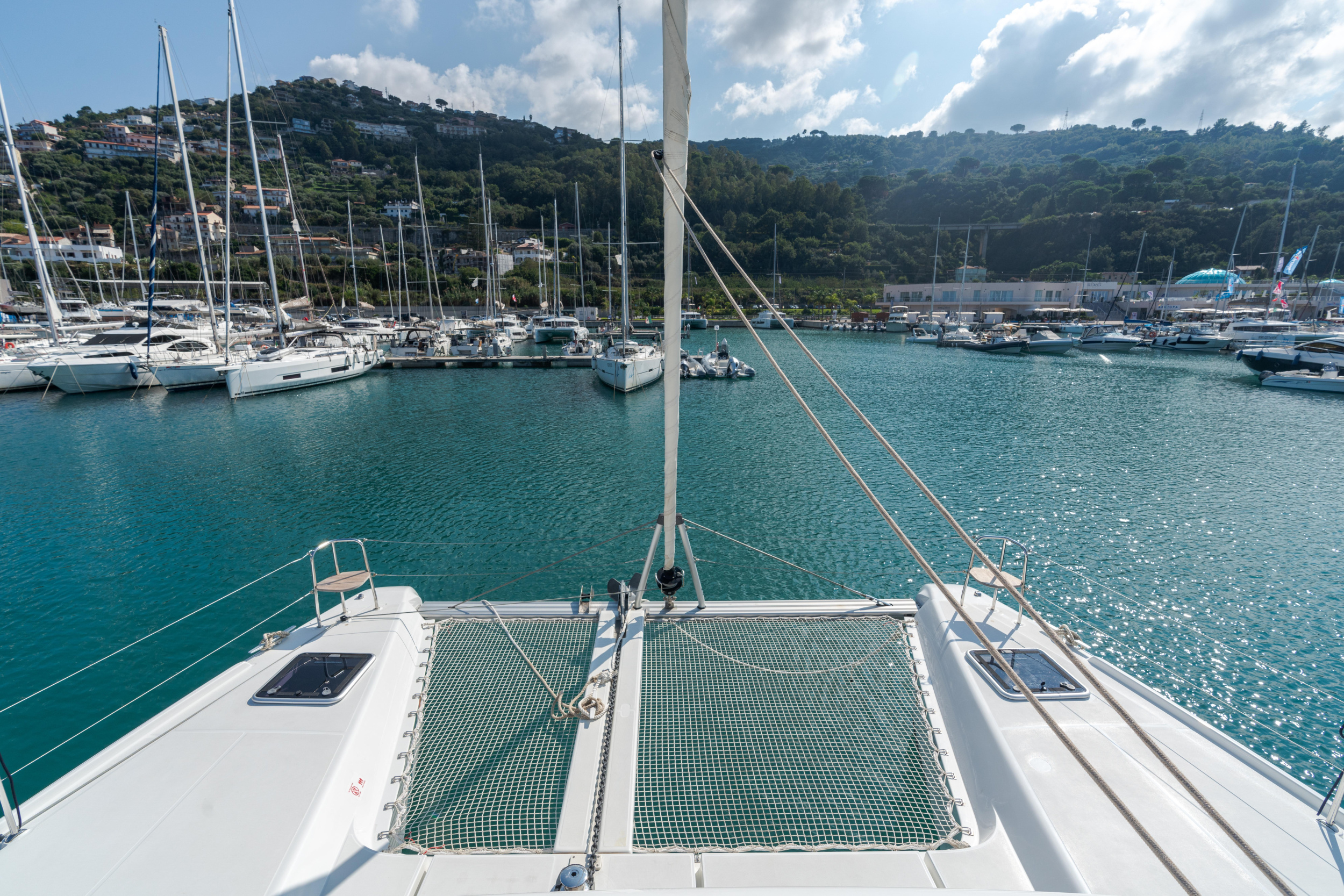 Lagoon 42 — photo 15