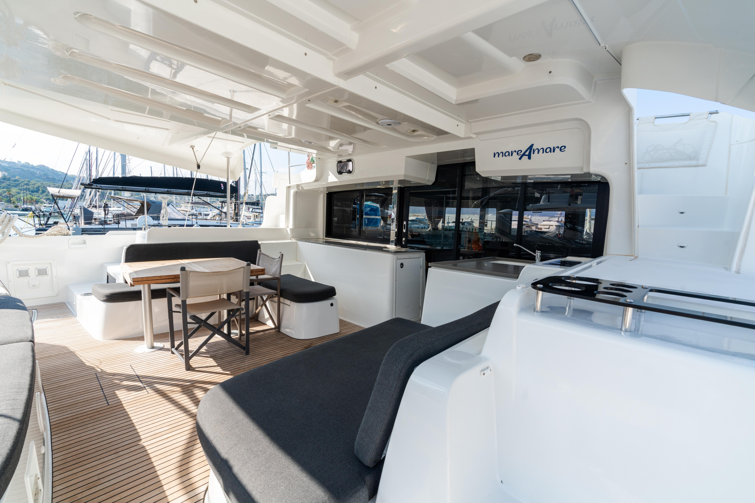 Lagoon 46 — photo 17