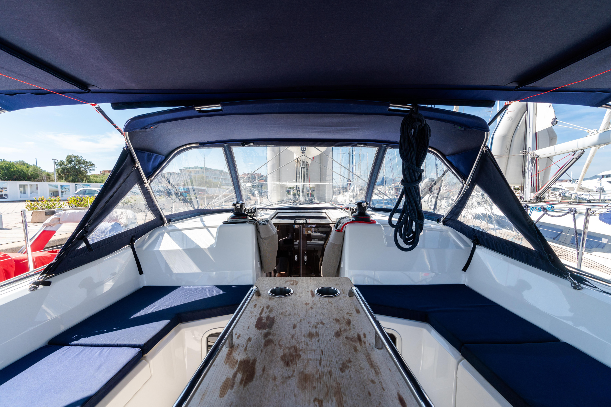 Oceanis 40.1 — photo 17