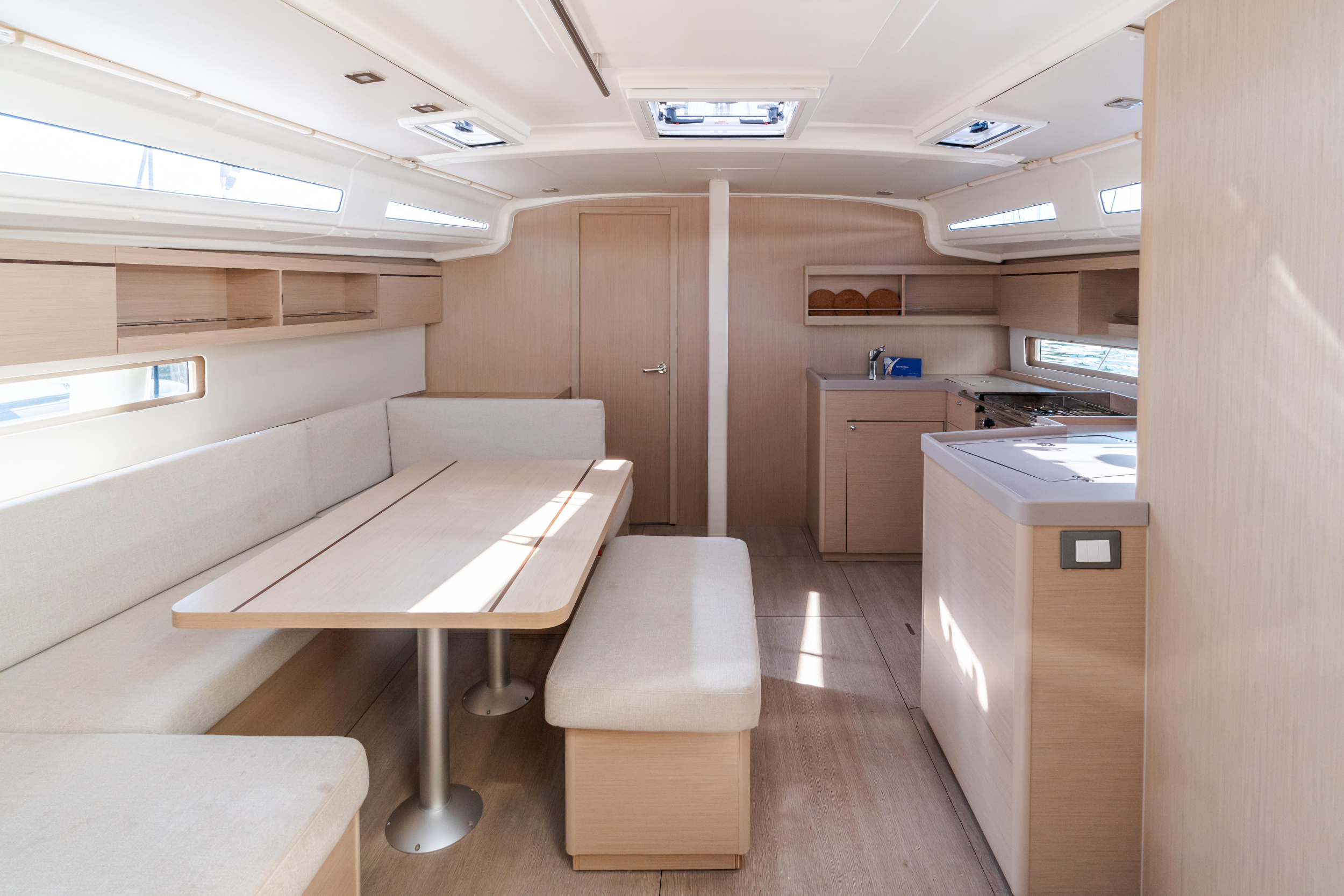 Oceanis 40.1 — photo 3