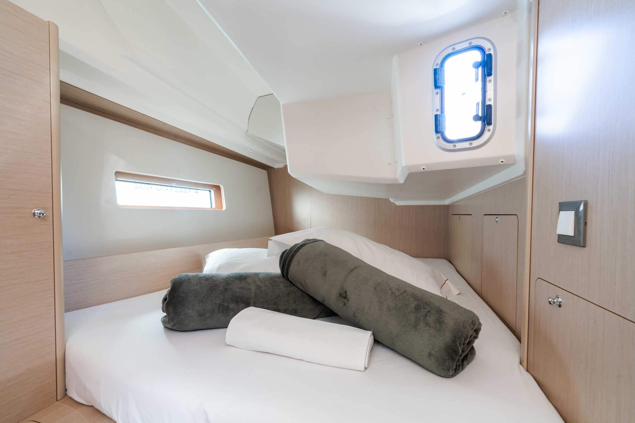 Oceanis 40.1 — photo 21
