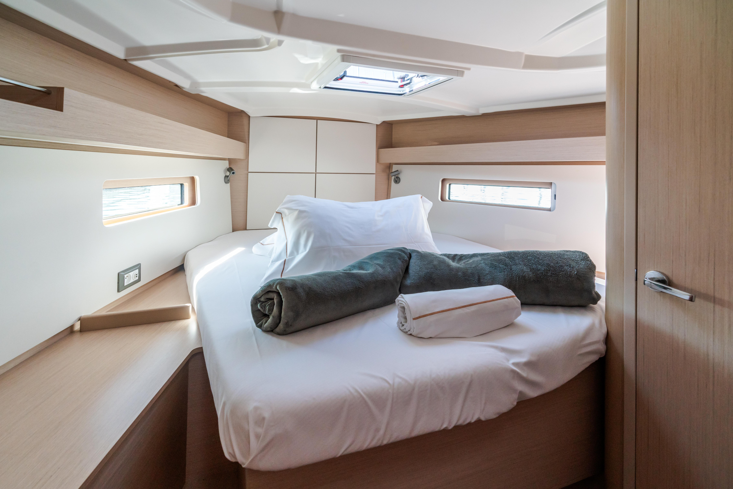 Oceanis 40.1 — photo 7