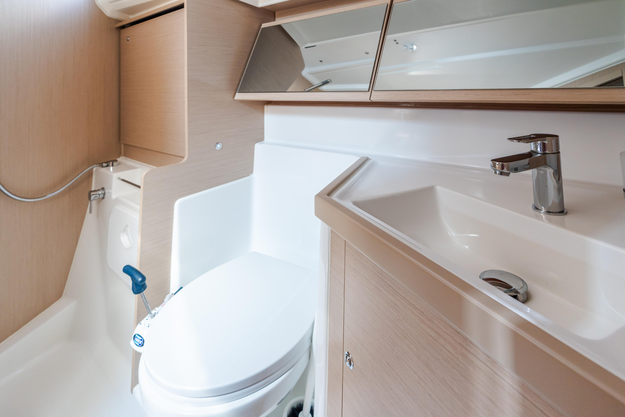 Oceanis 40.1 — photo 10
