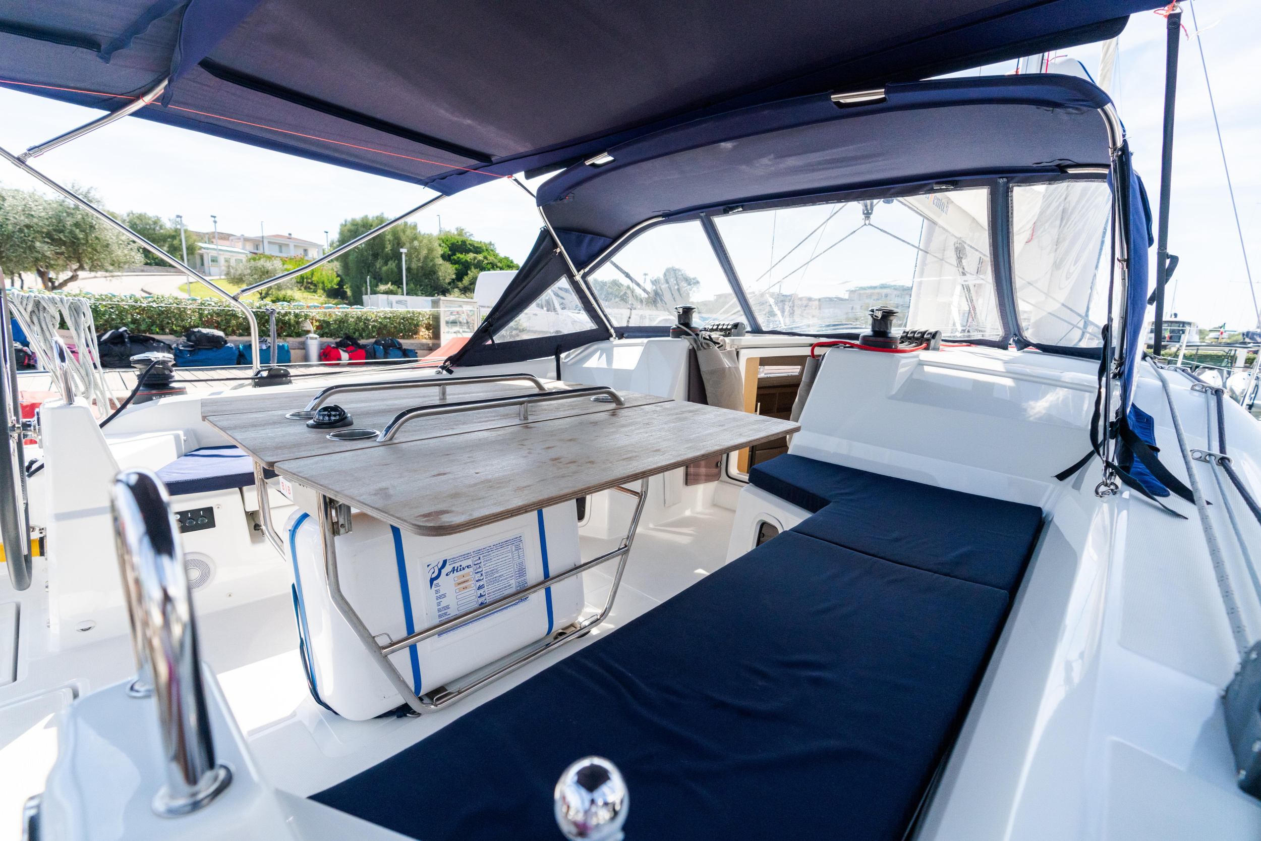 Oceanis 40.1 — photo 4