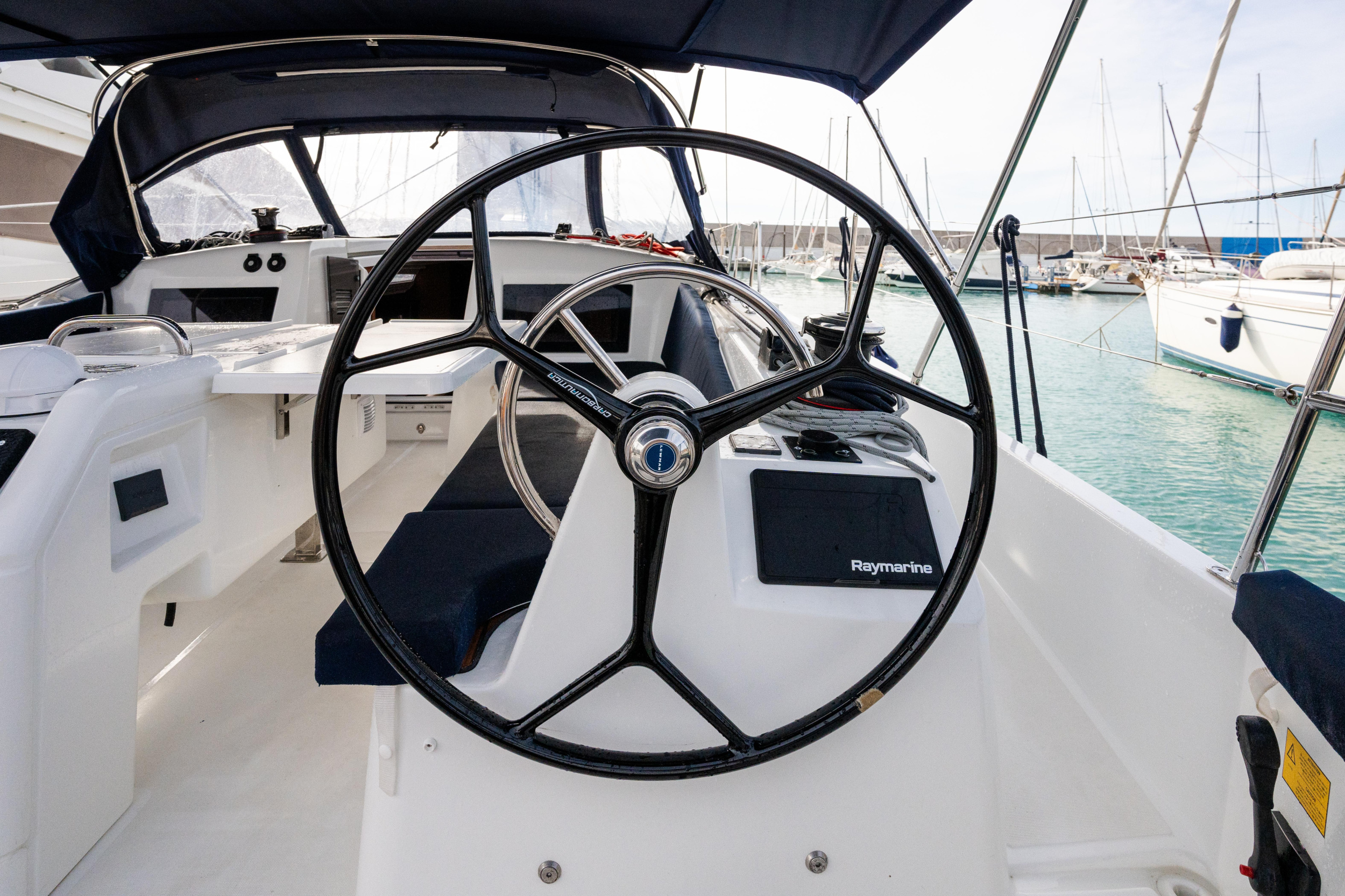 Sun Odyssey 410 — photo 16