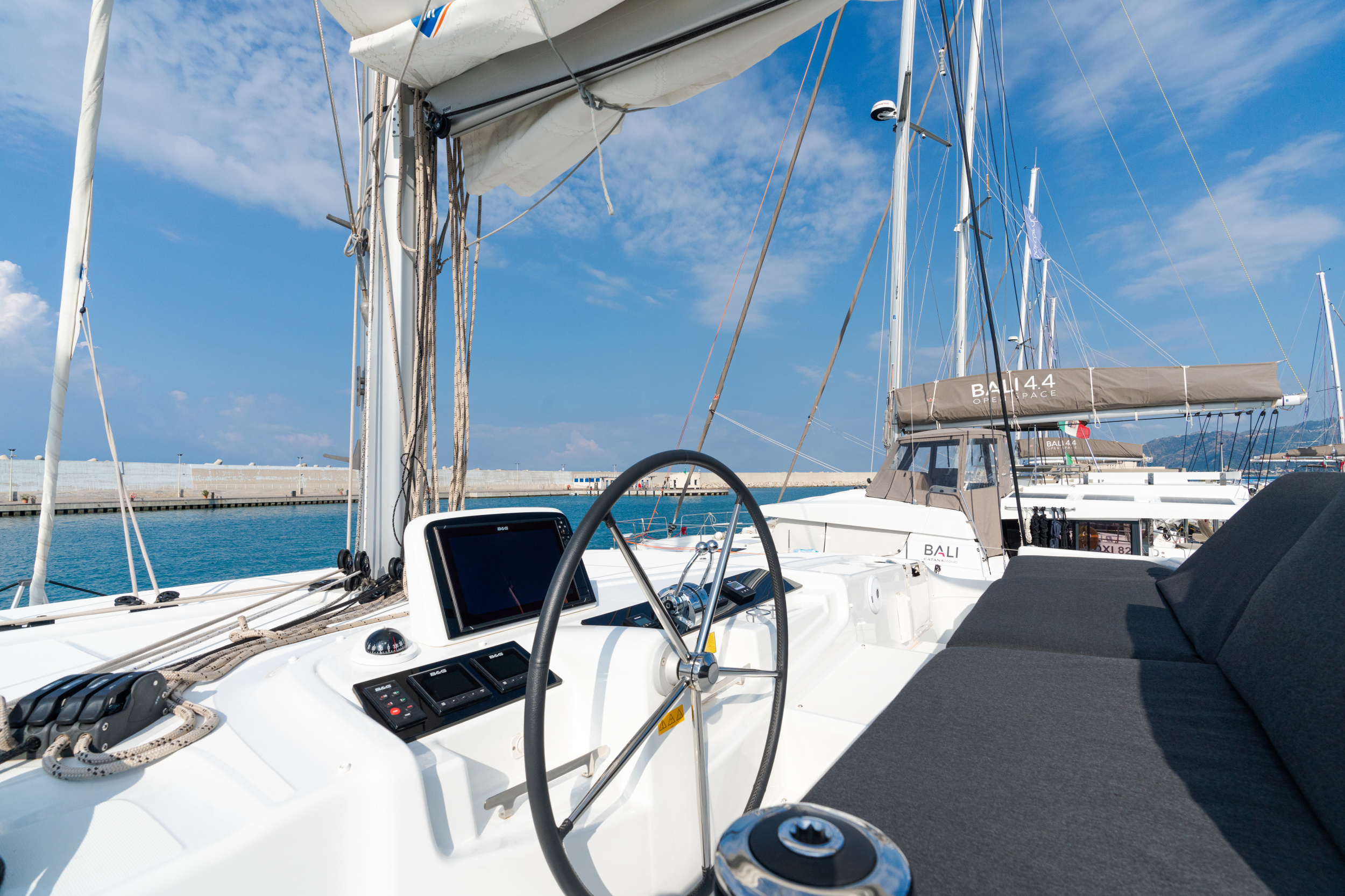 Lagoon 46 — photo 12