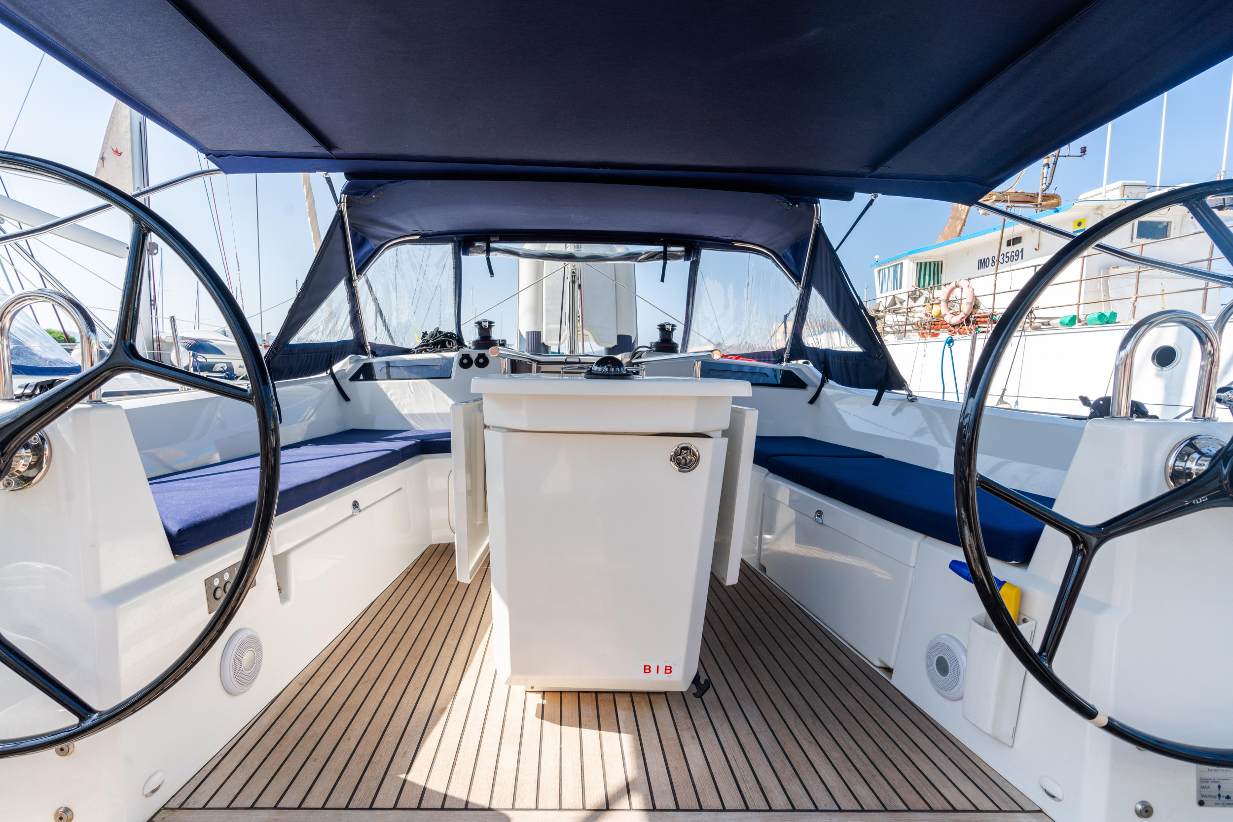 Oceanis 40.1 — photo 12