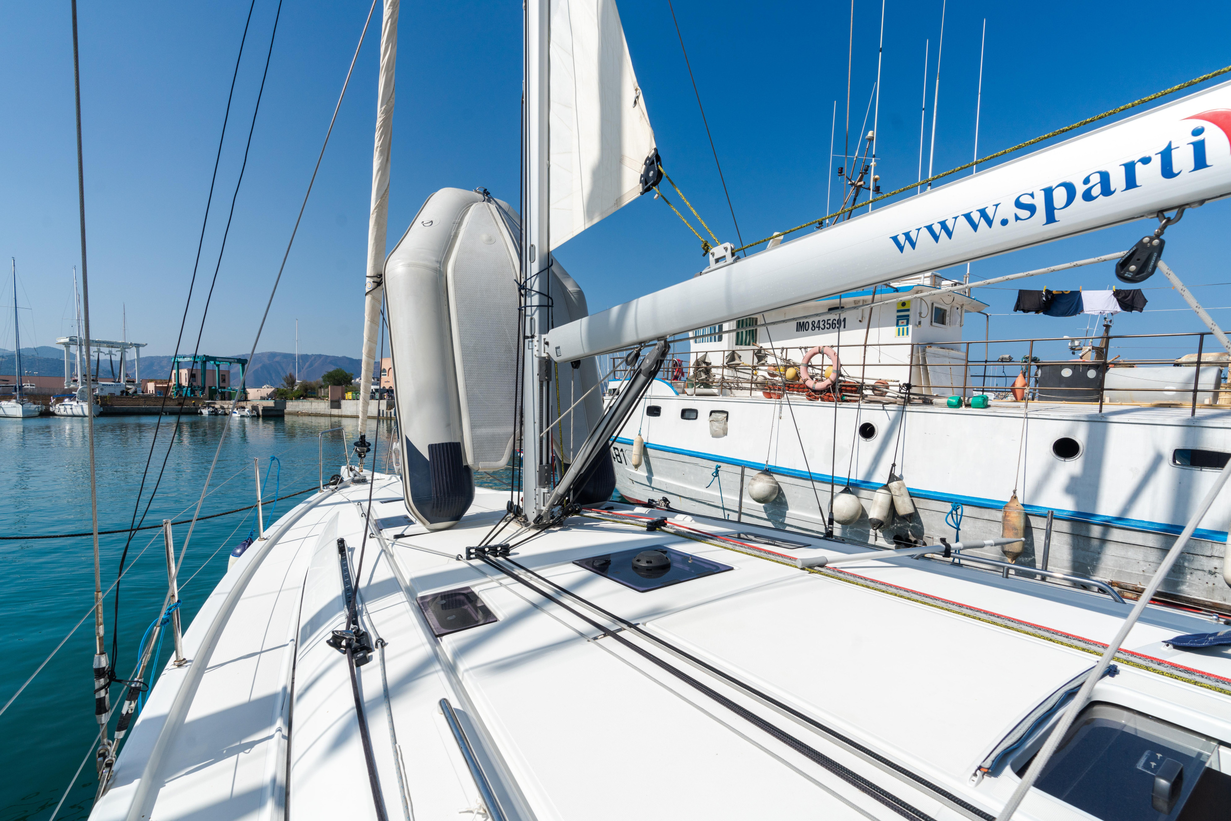 Oceanis 40.1 — photo 10