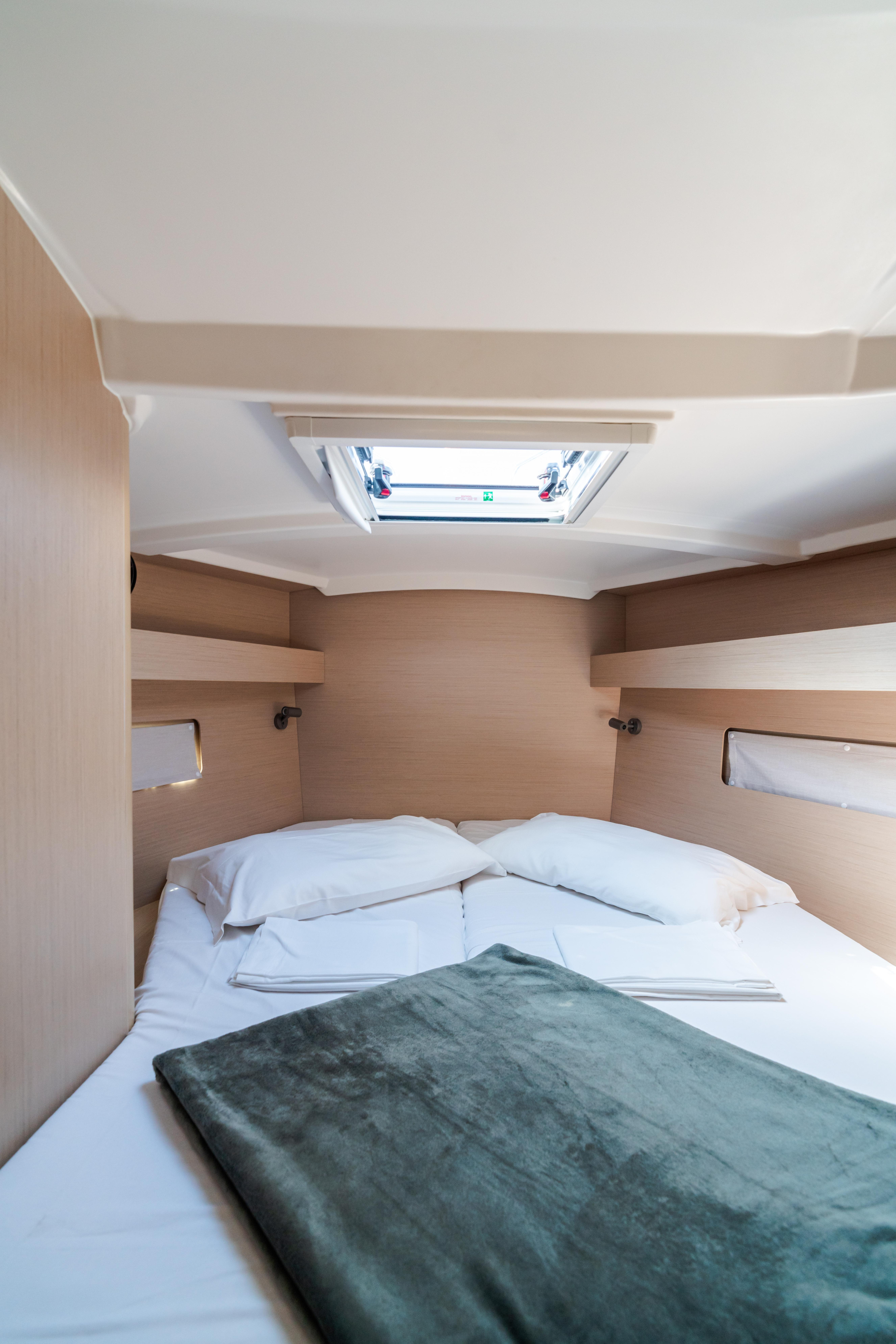 Oceanis 40.1 — photo 16