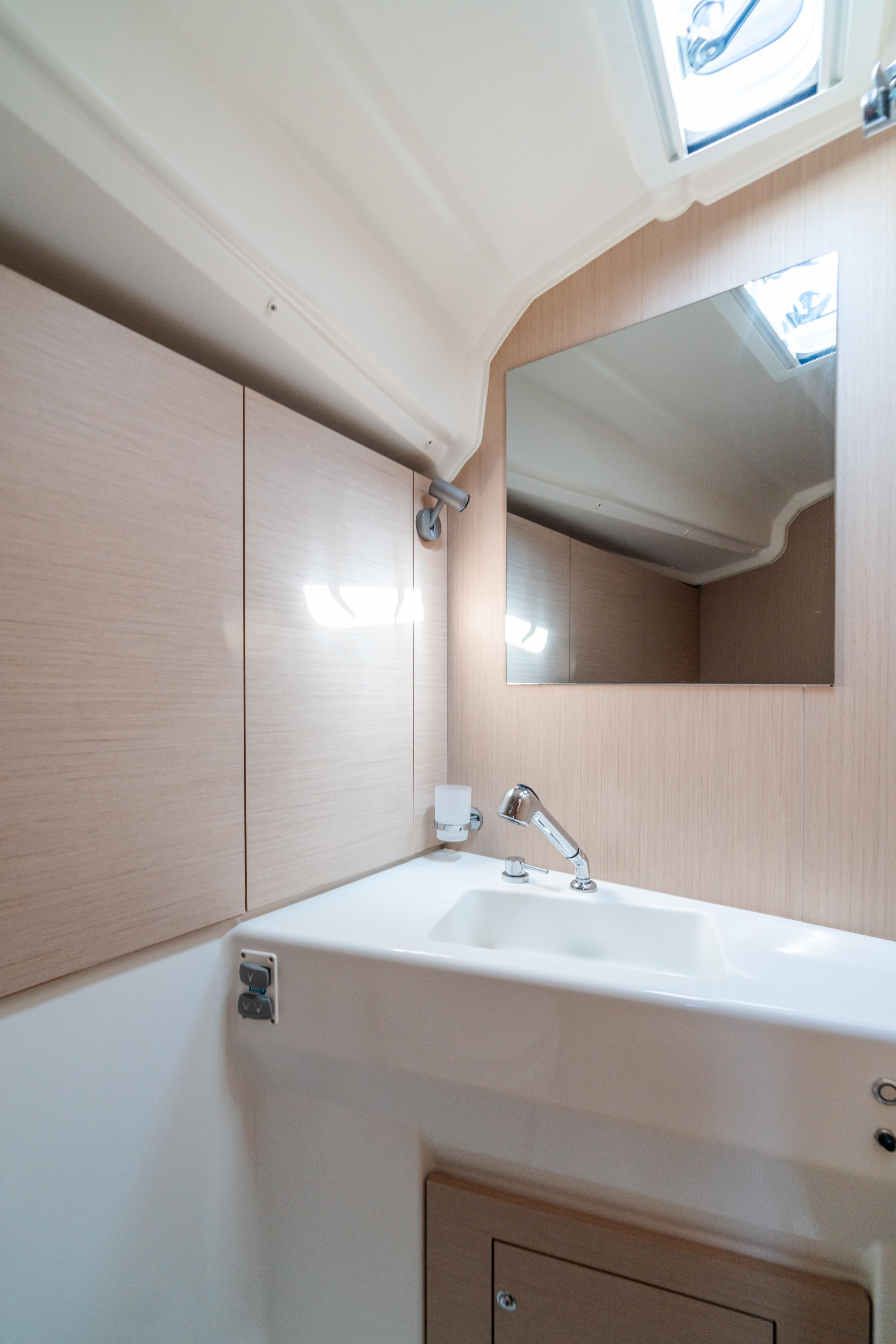 Oceanis 40.1 — photo 8