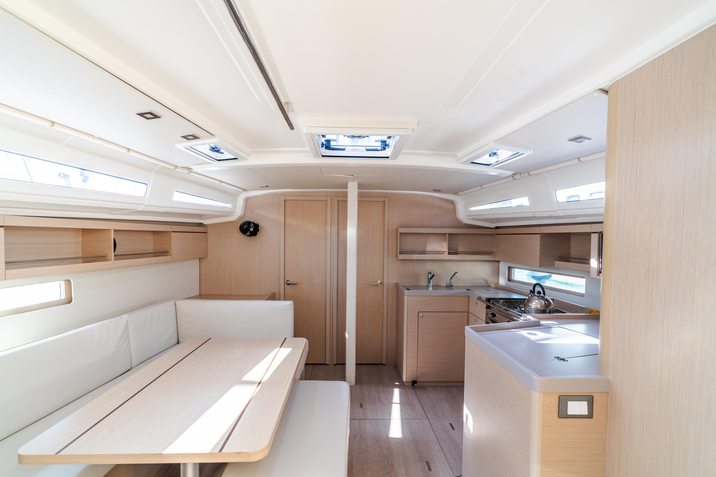 Oceanis 40.1 — photo 13