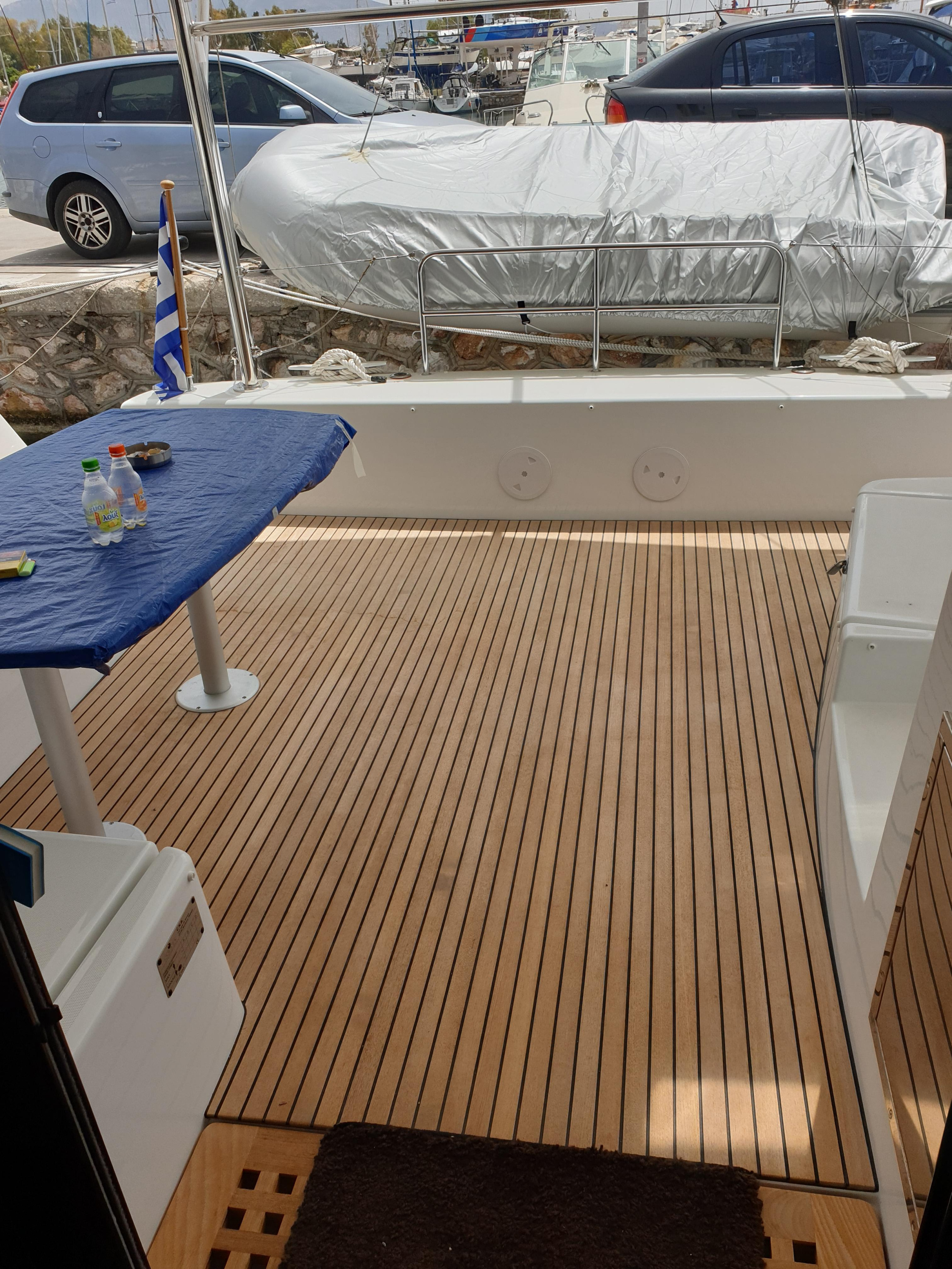 Lagoon 42 — photo 19