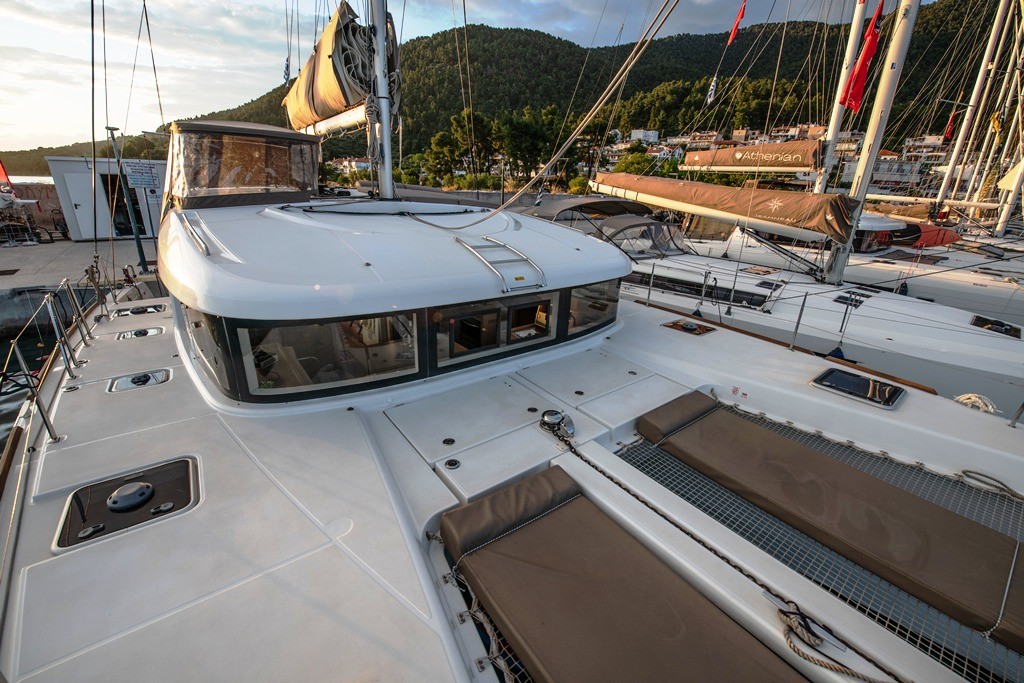 Lagoon 40 — photo 6