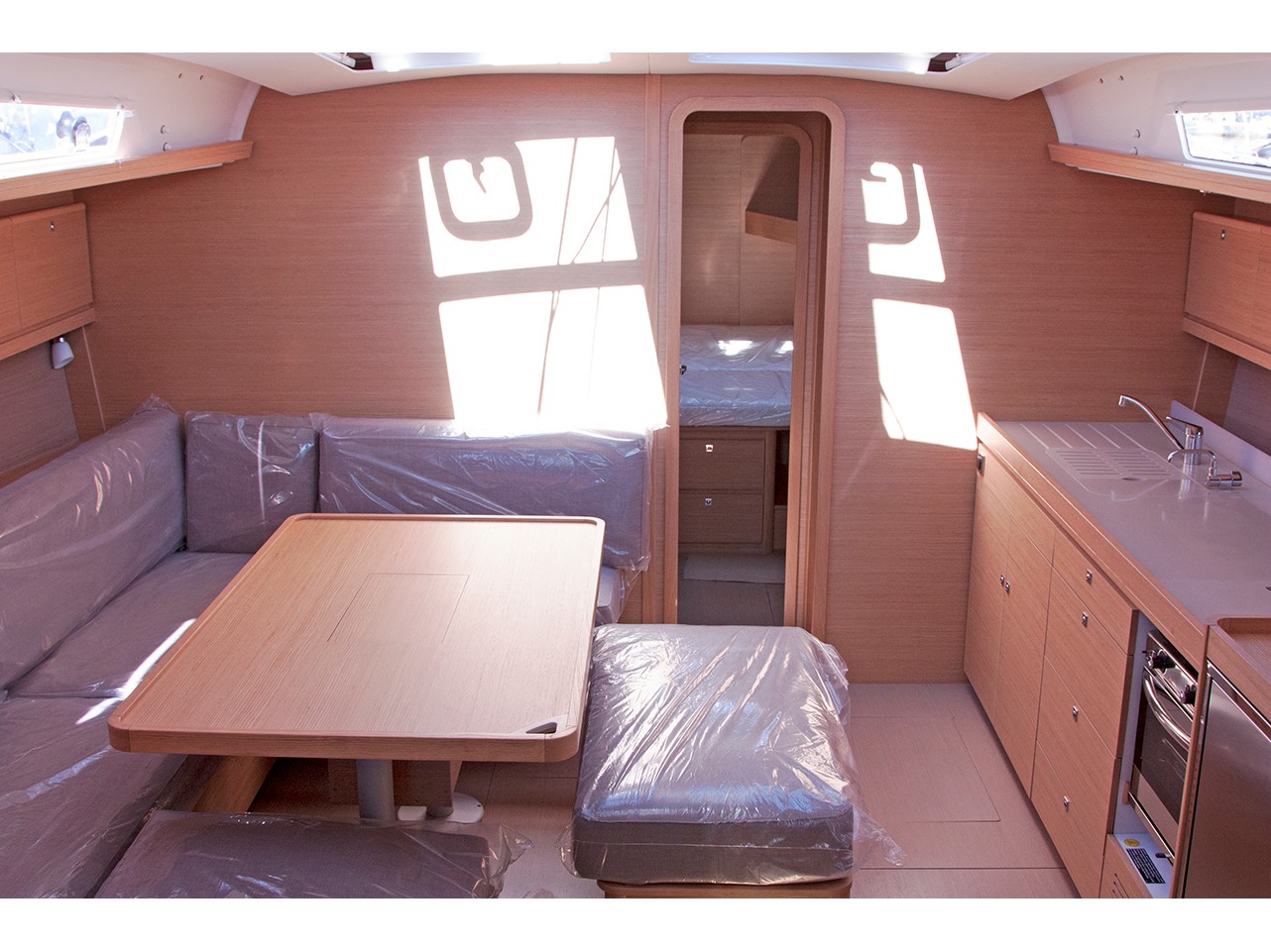 Dufour 460 Grand Large — photo 3