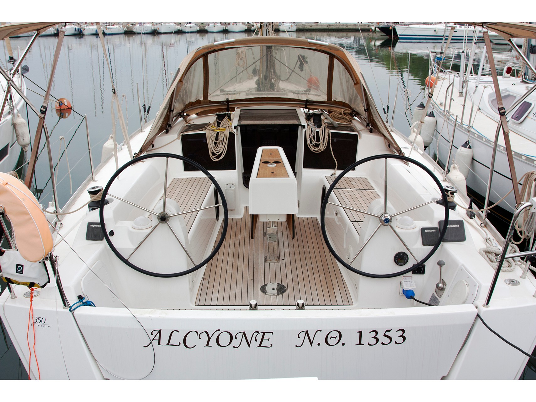 Dufour 350 Grand Large — photo 1