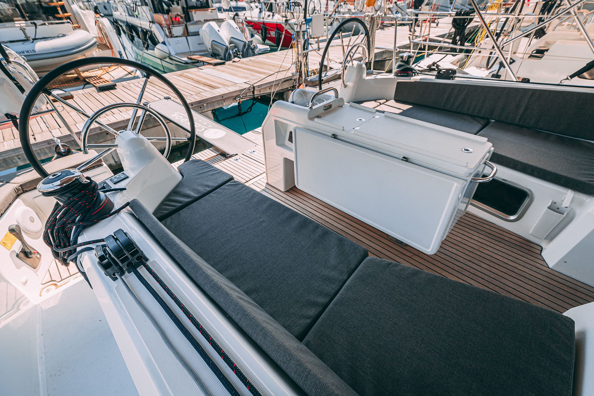 Sun Odyssey 410 — photo 24