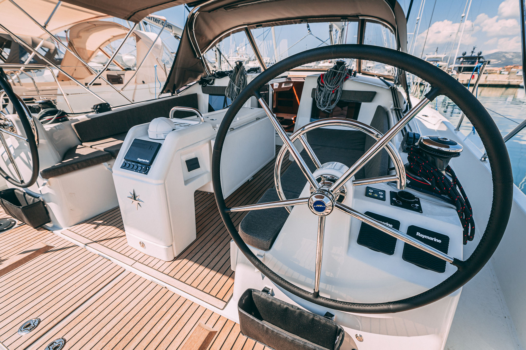 Sun Odyssey 410 — photo 16