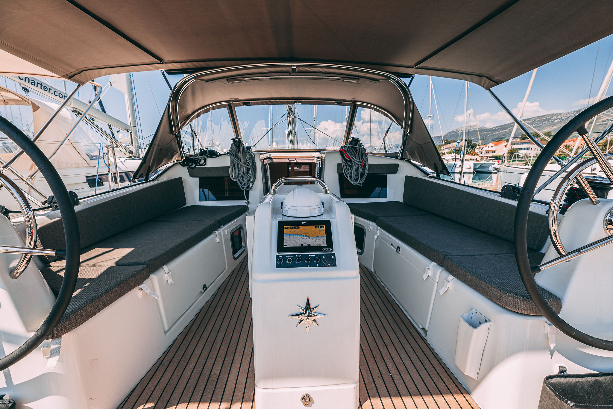 Sun Odyssey 410 — photo 26