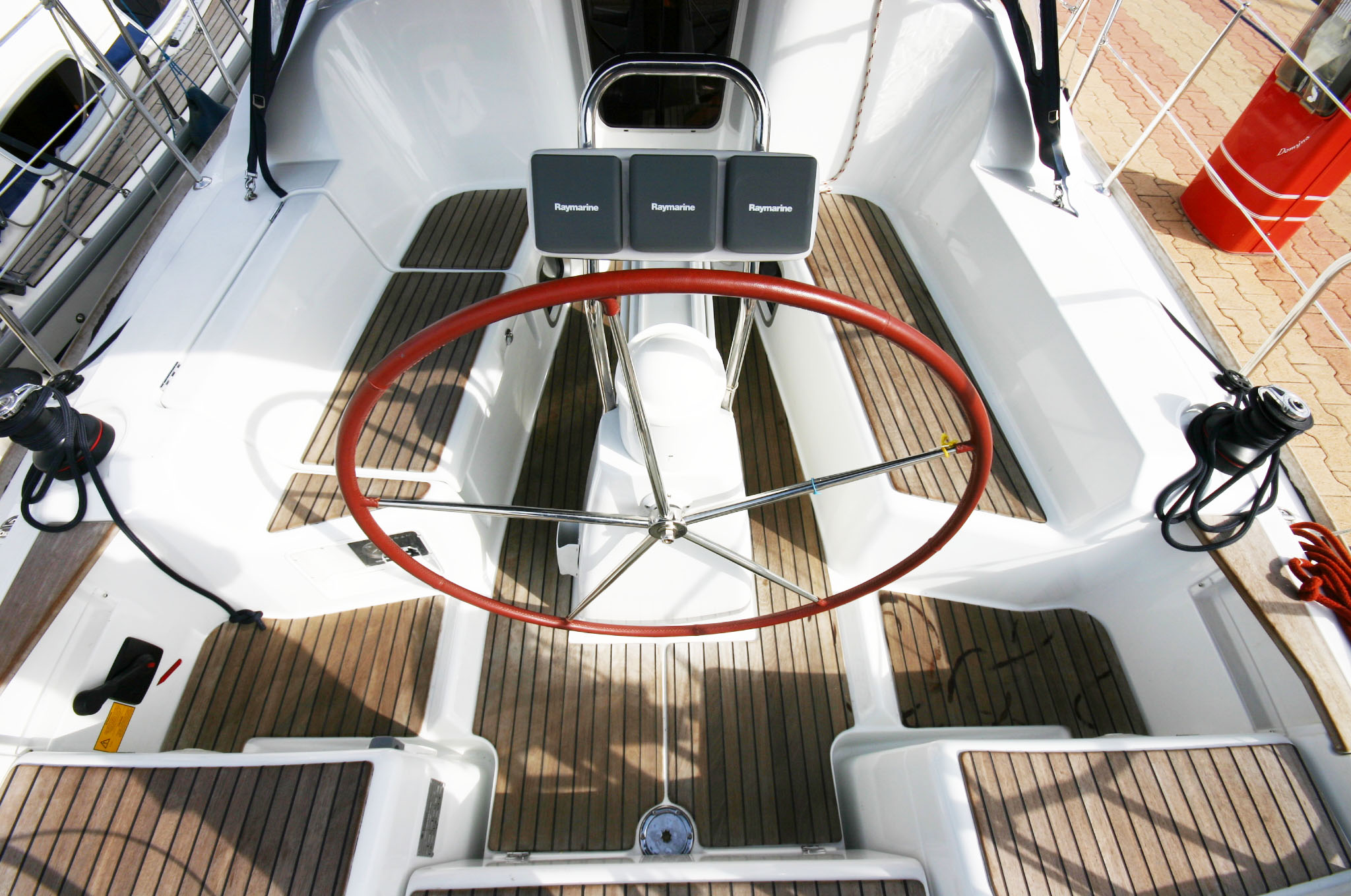 Sun Odyssey 36i — photo 12