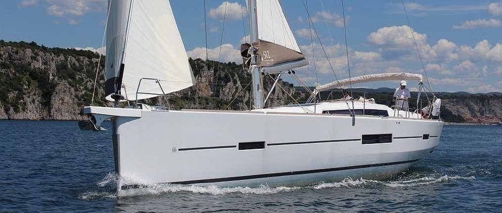 Dufour 430 GL — photo 11