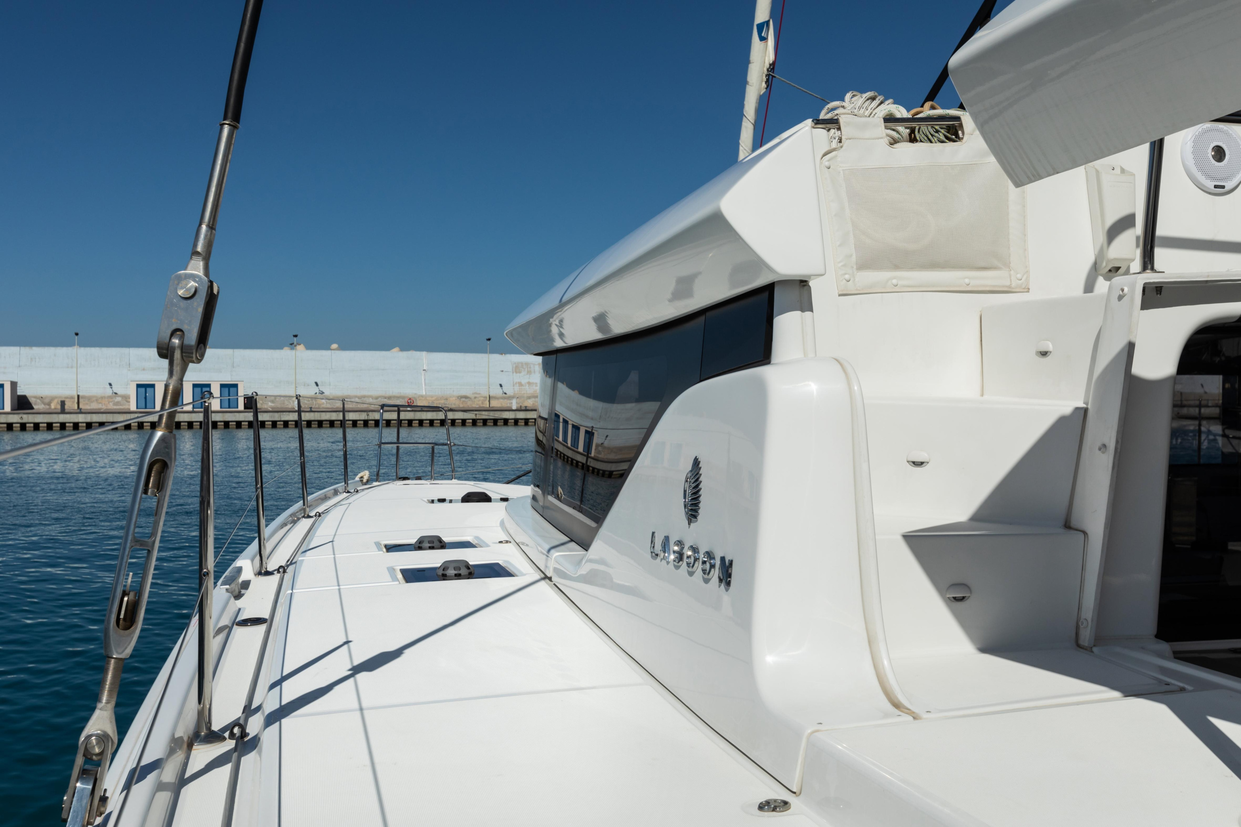 Lagoon 46 — photo 20