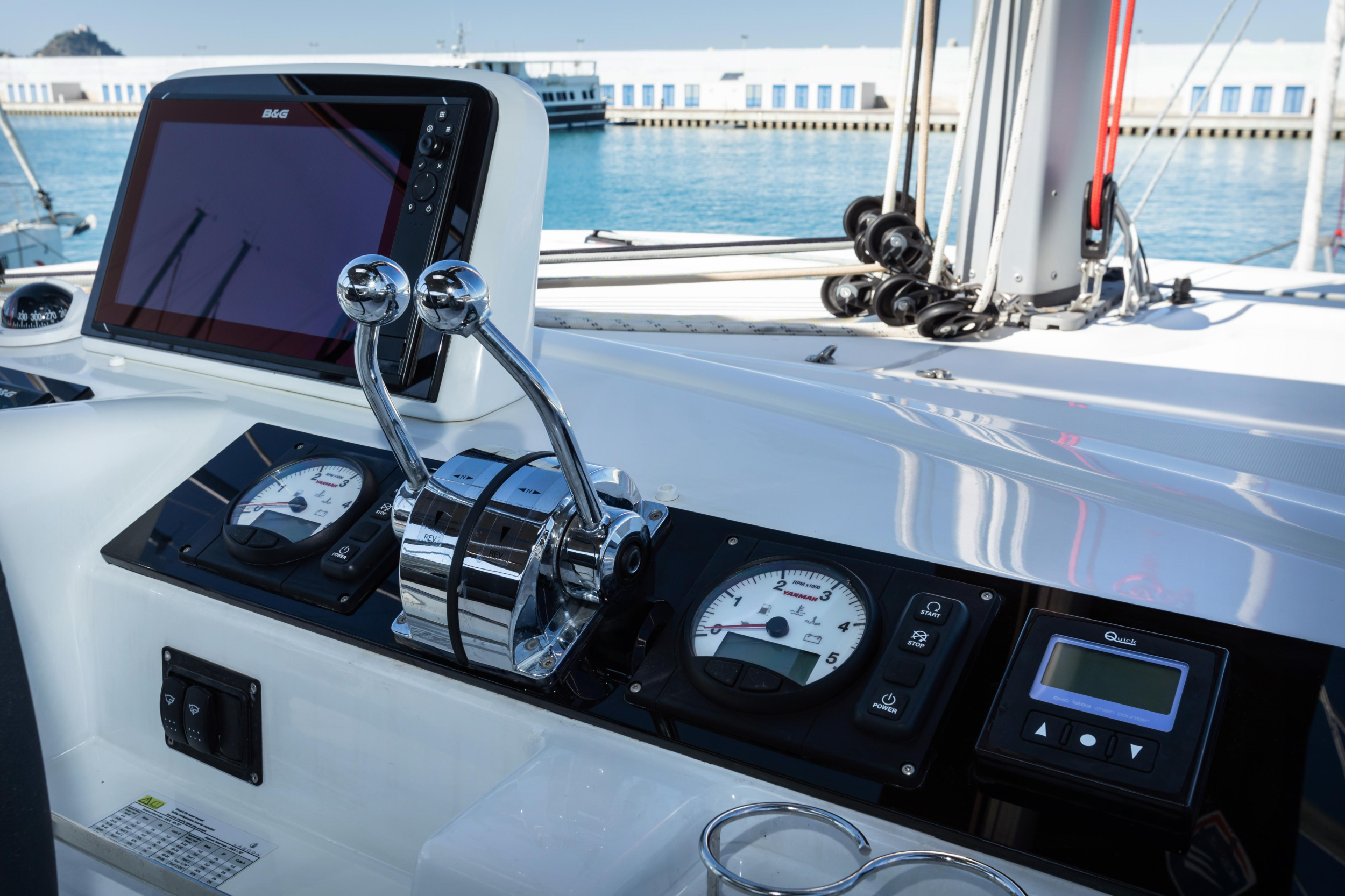 Lagoon 46 — photo 22