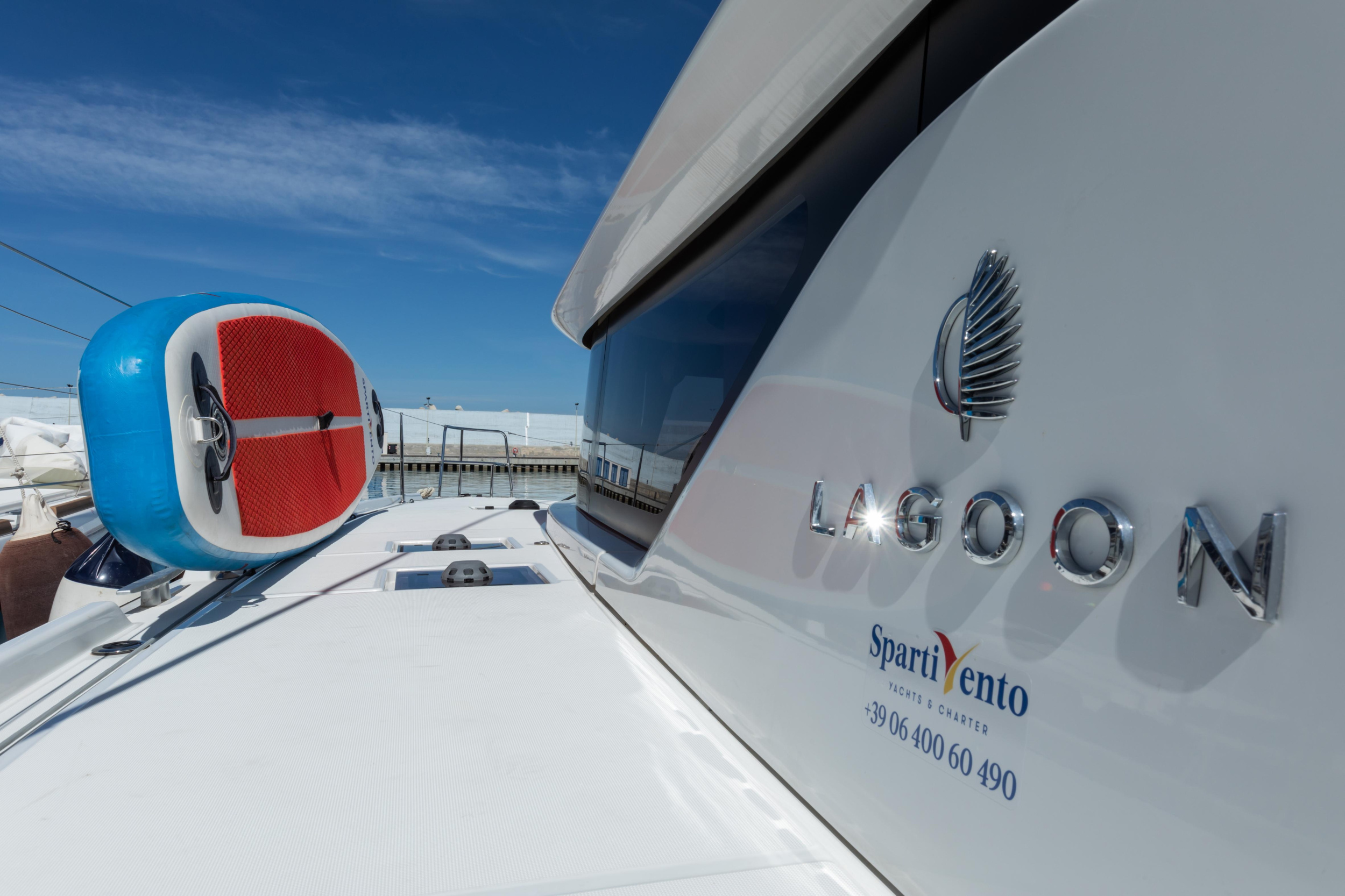 Lagoon 46 — photo 18