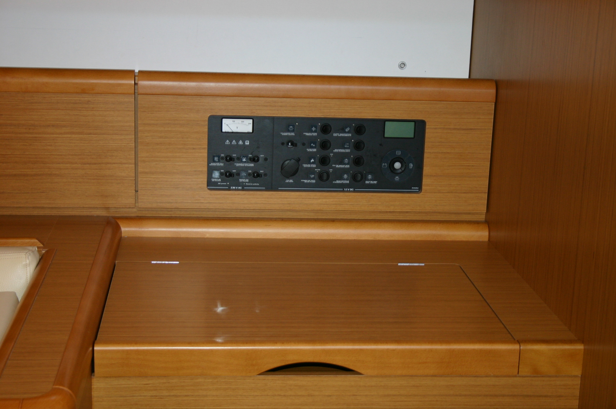 Sun Odyssey 44i — photo 3