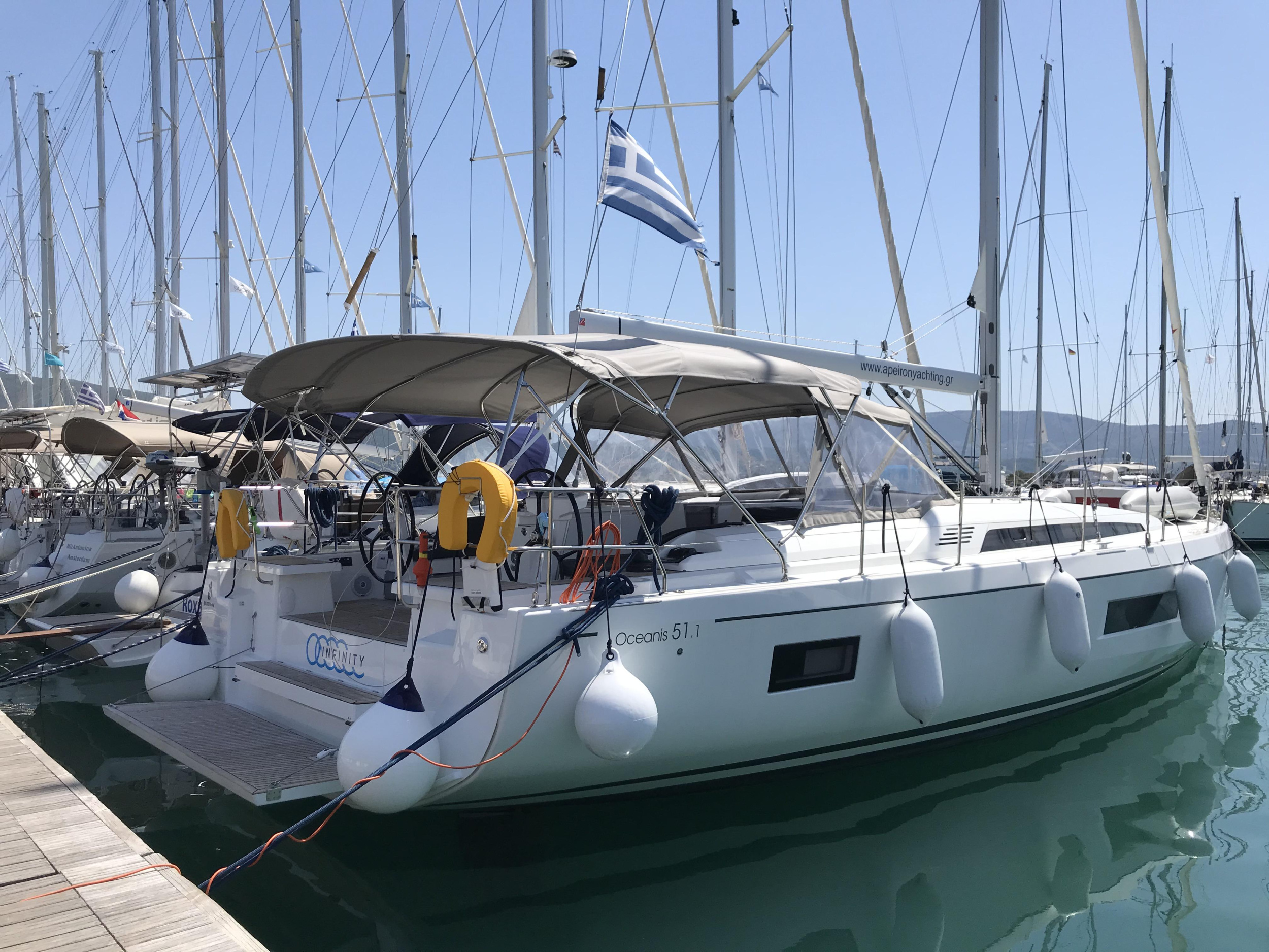 Oceanis 51.1 — photo 25