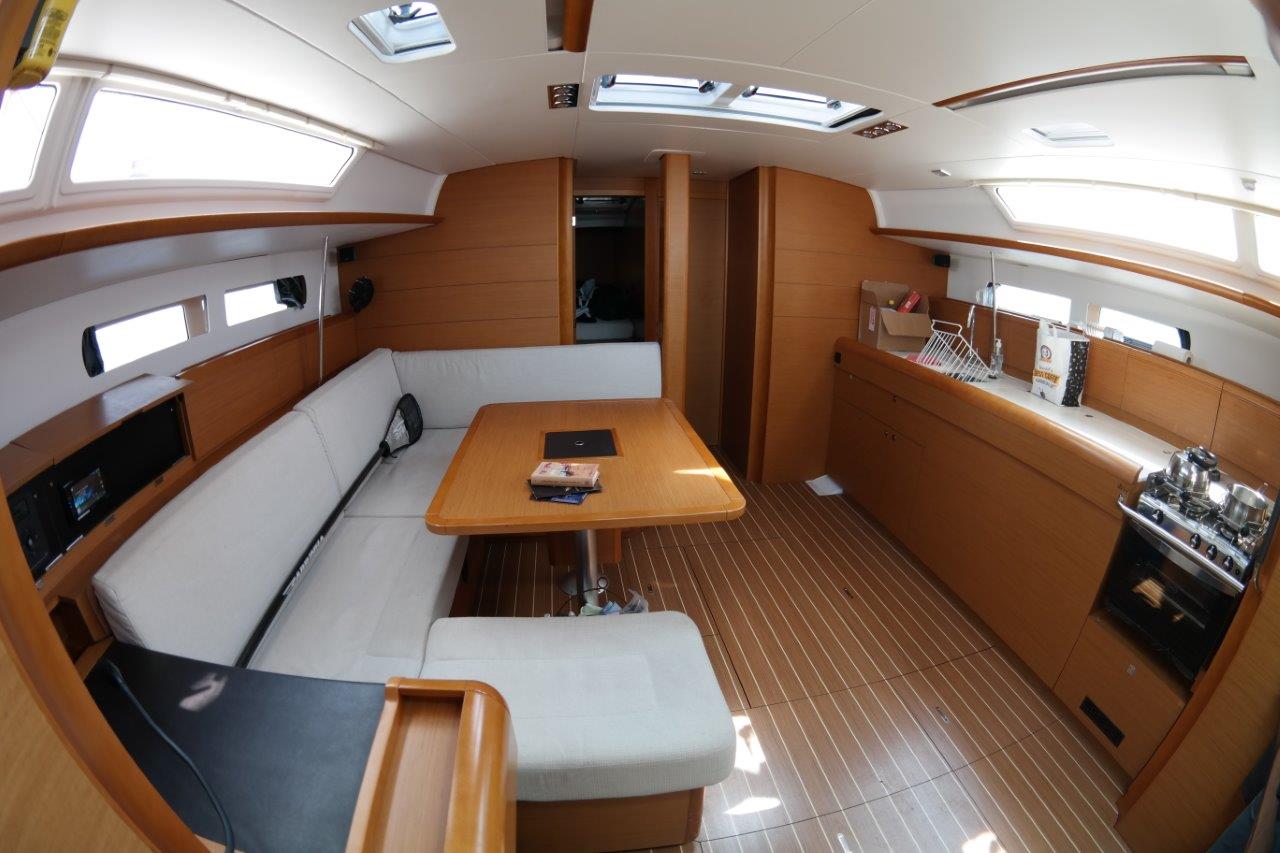 Sun Odyssey 469 — photo 2