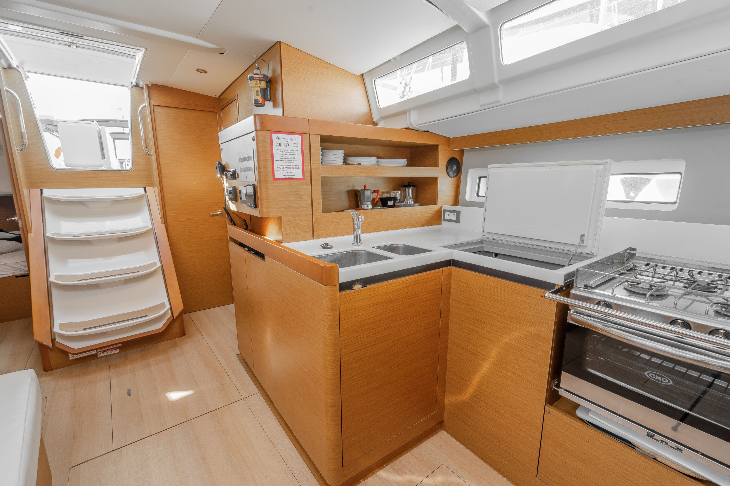 Sun Odyssey 490 4 cabins — photo 11
