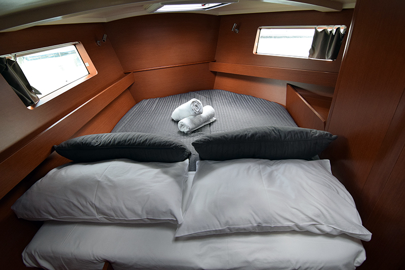 Oceanis 41.1 — photo 14