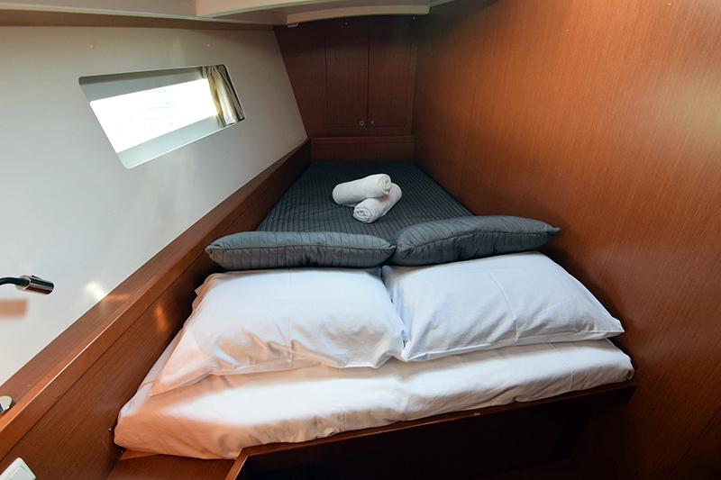 Oceanis 45 — photo 11