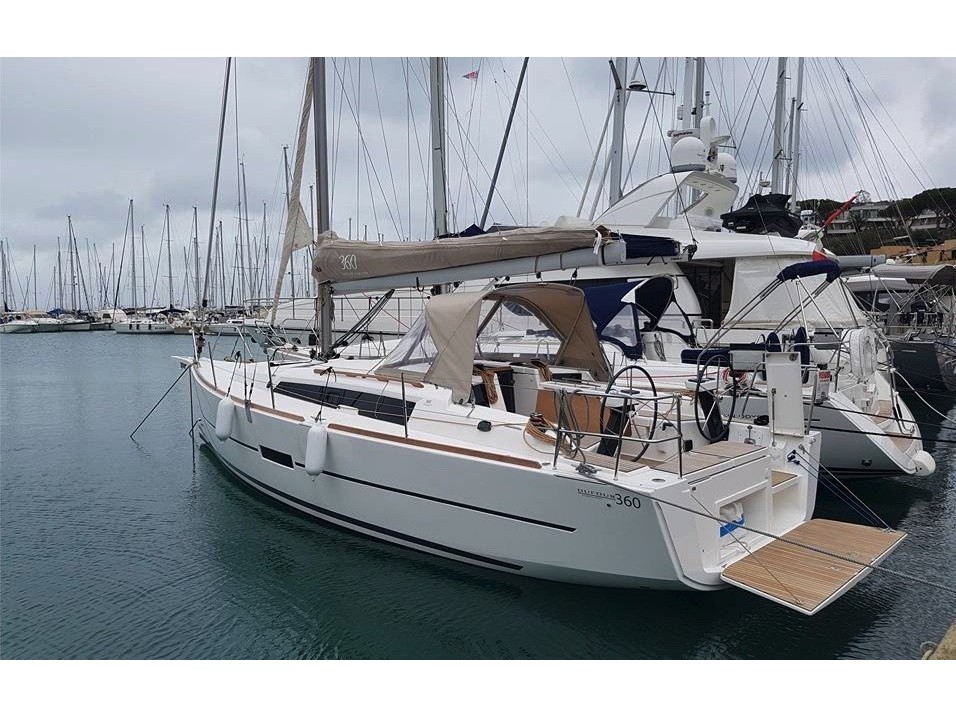 Dufour 360 Grand Large — photo 7