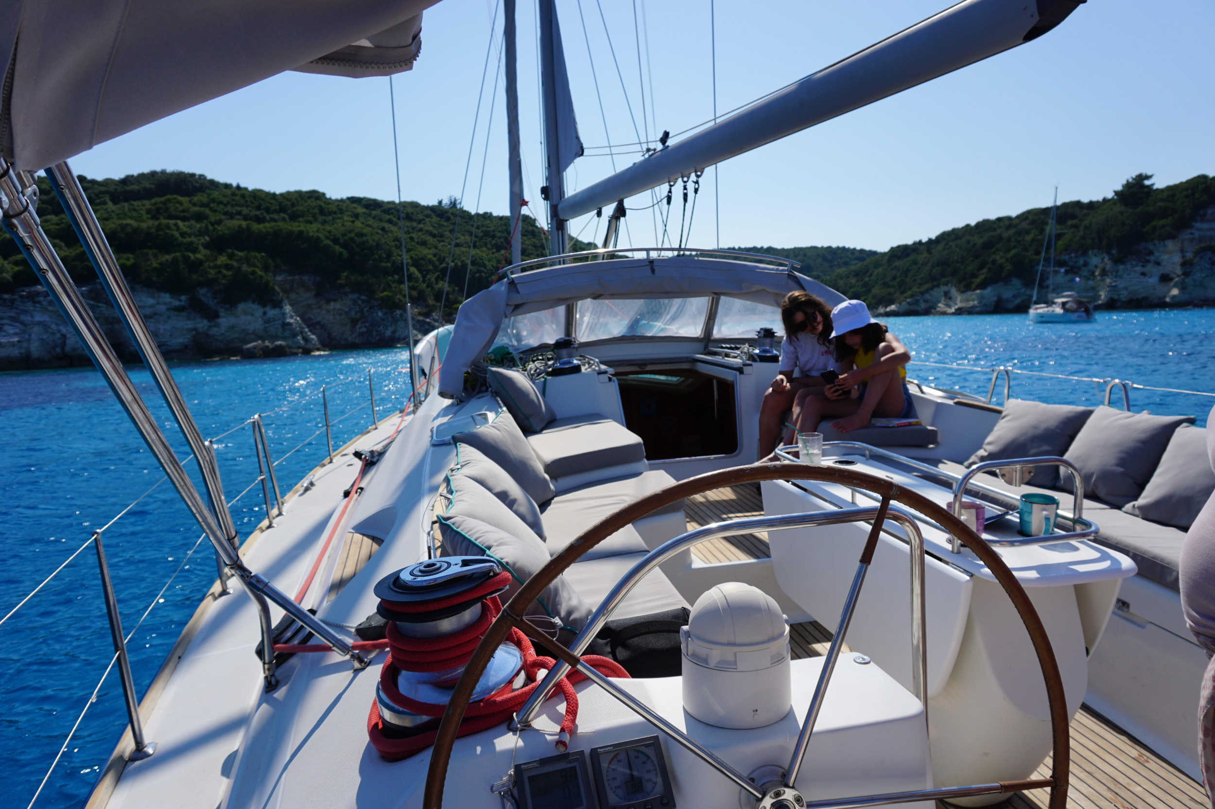 Sun Odyssey 54DS — photo 11