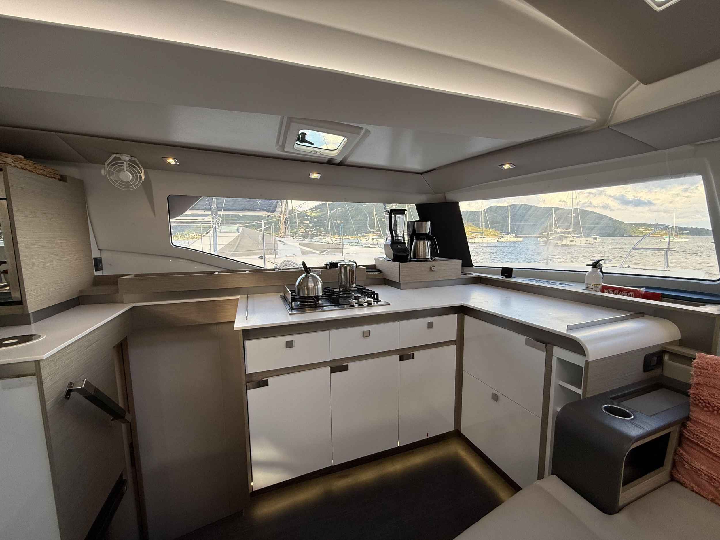 Fountaine Pajot Elba 45 — photo 14