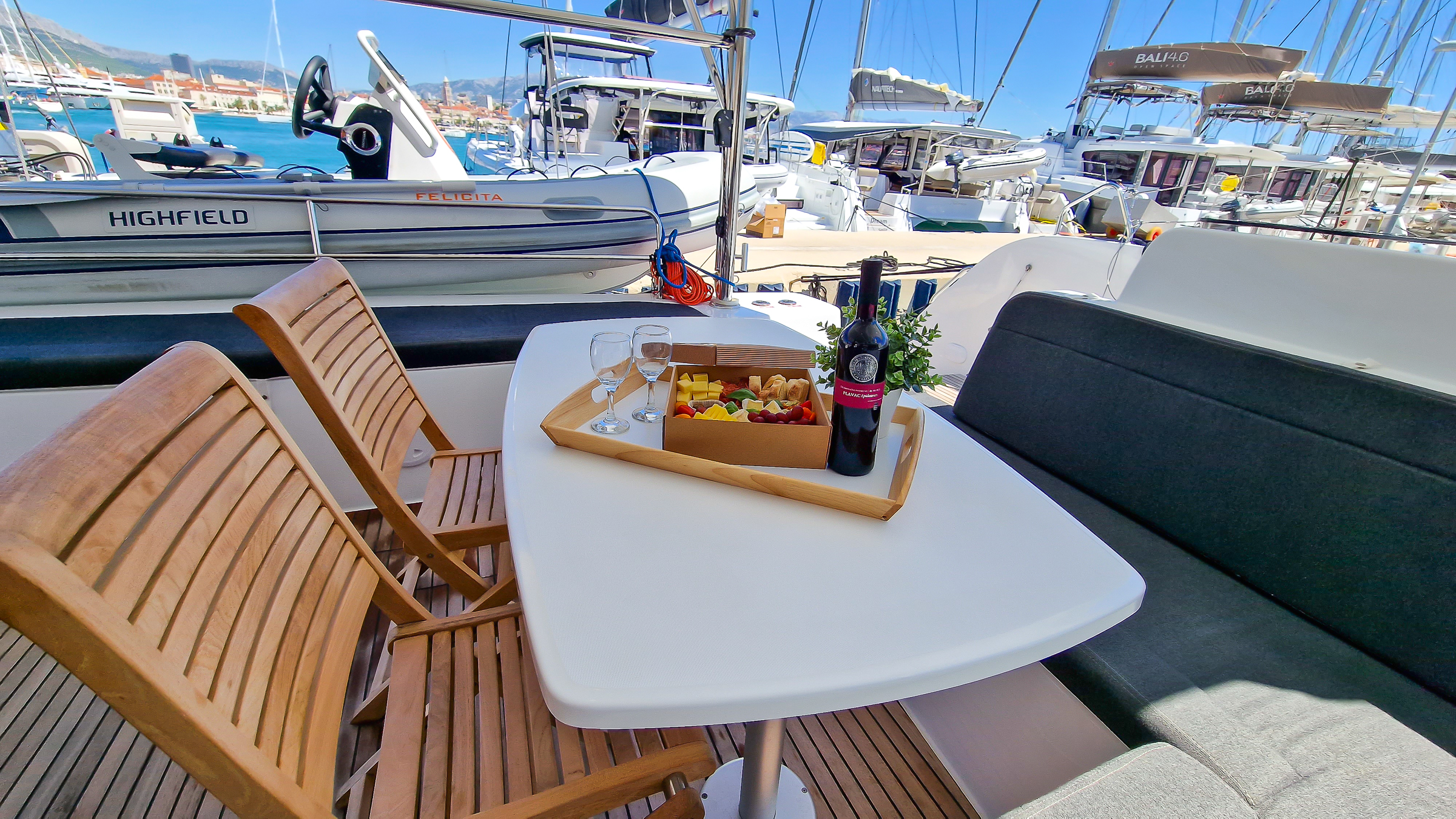 Lagoon 46 — photo 26