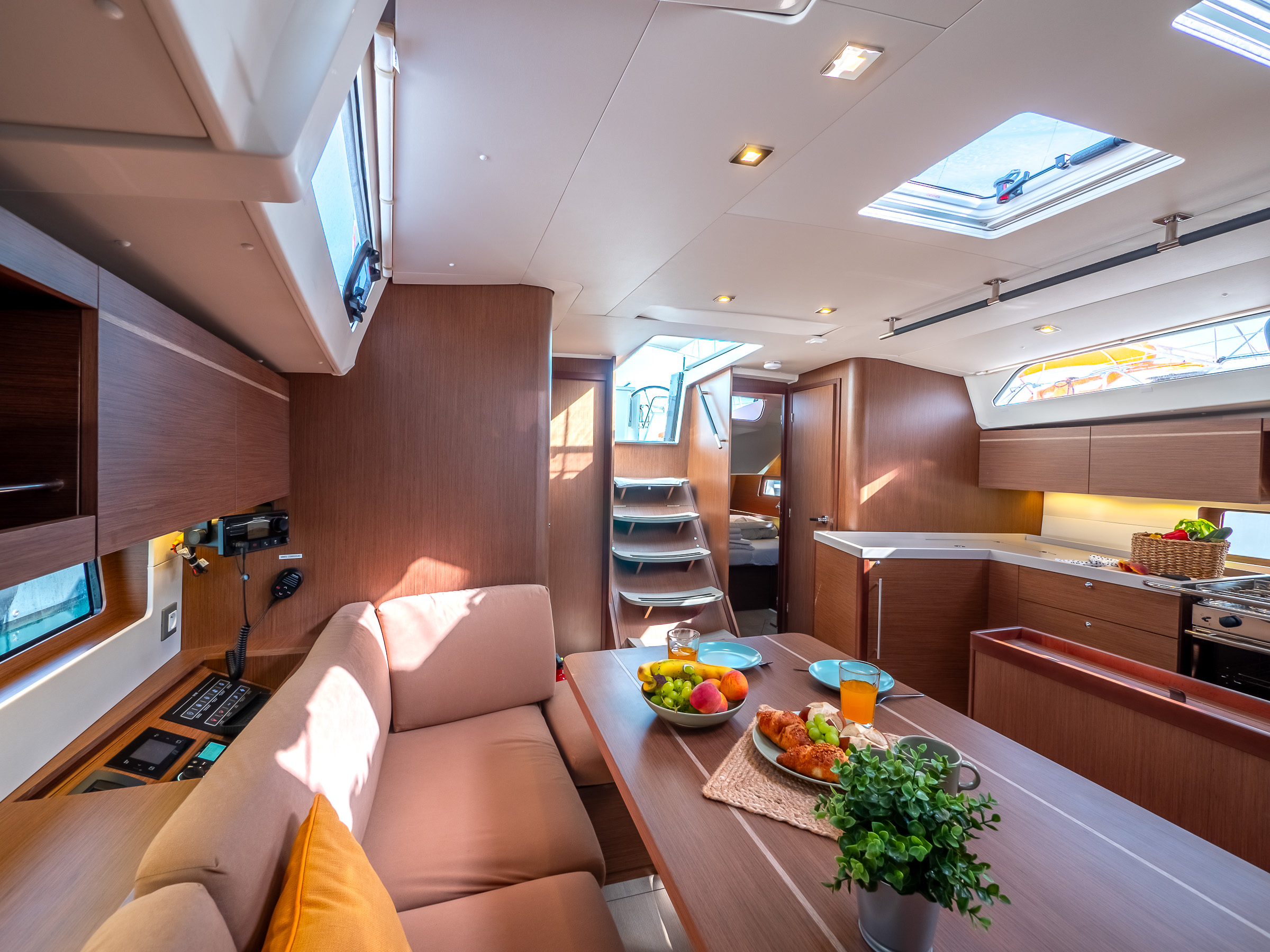 Oceanis 46.1 — photo 17